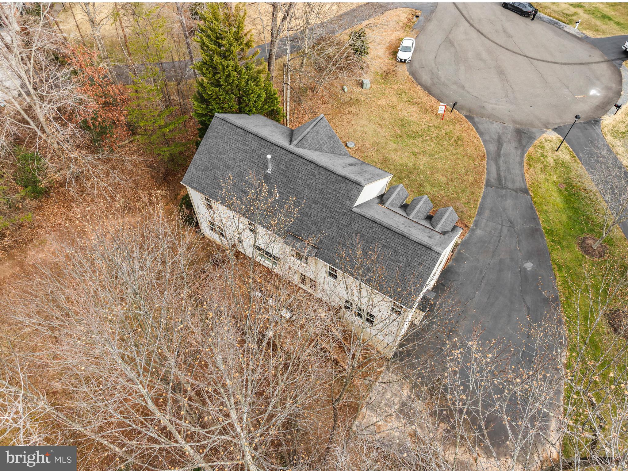 HUNTERS RIDGE - Residential