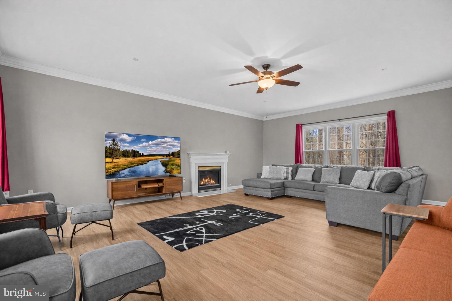 HUNTERS RIDGE - Residential