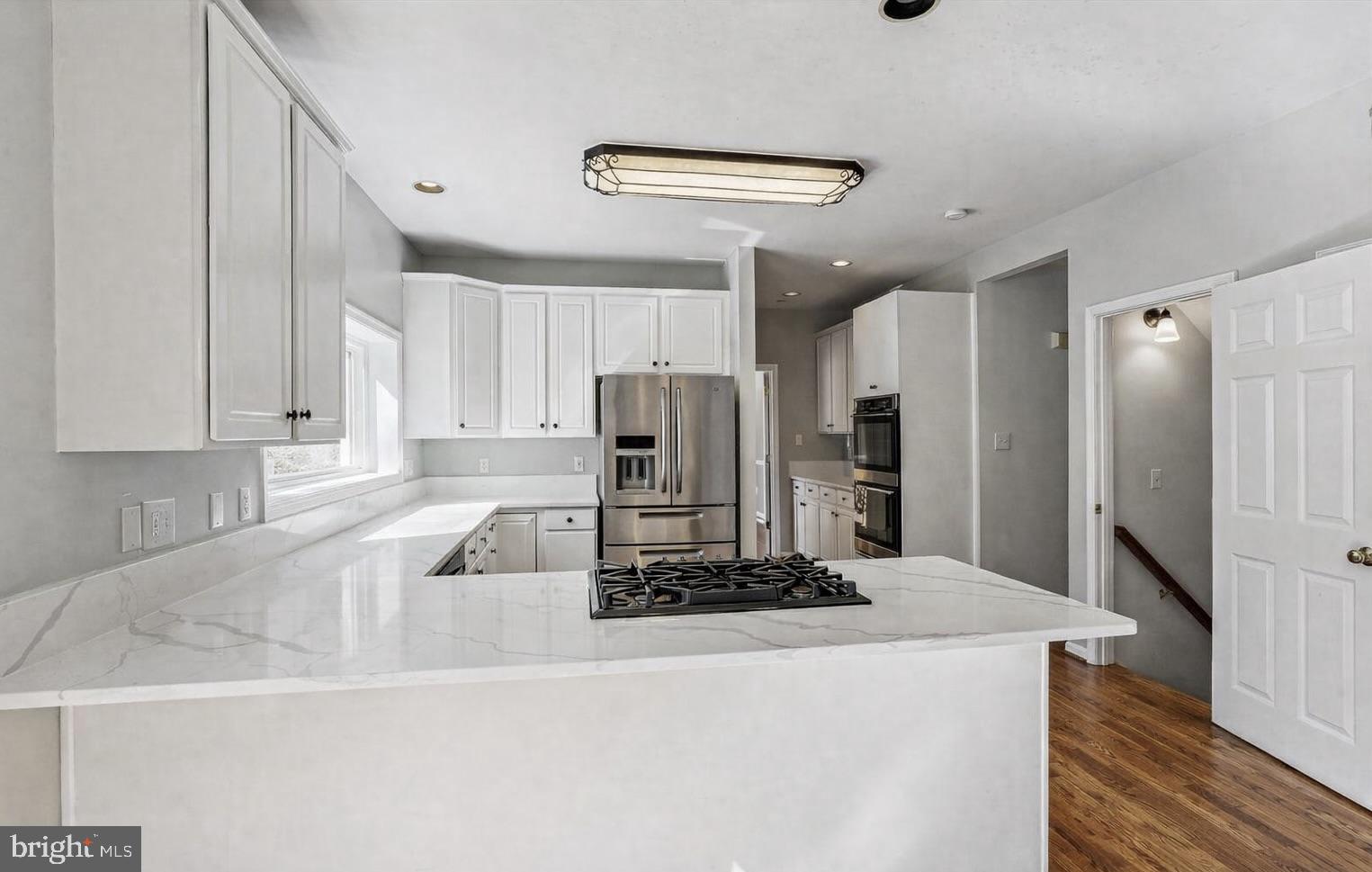 HUNTERS RIDGE - Residential