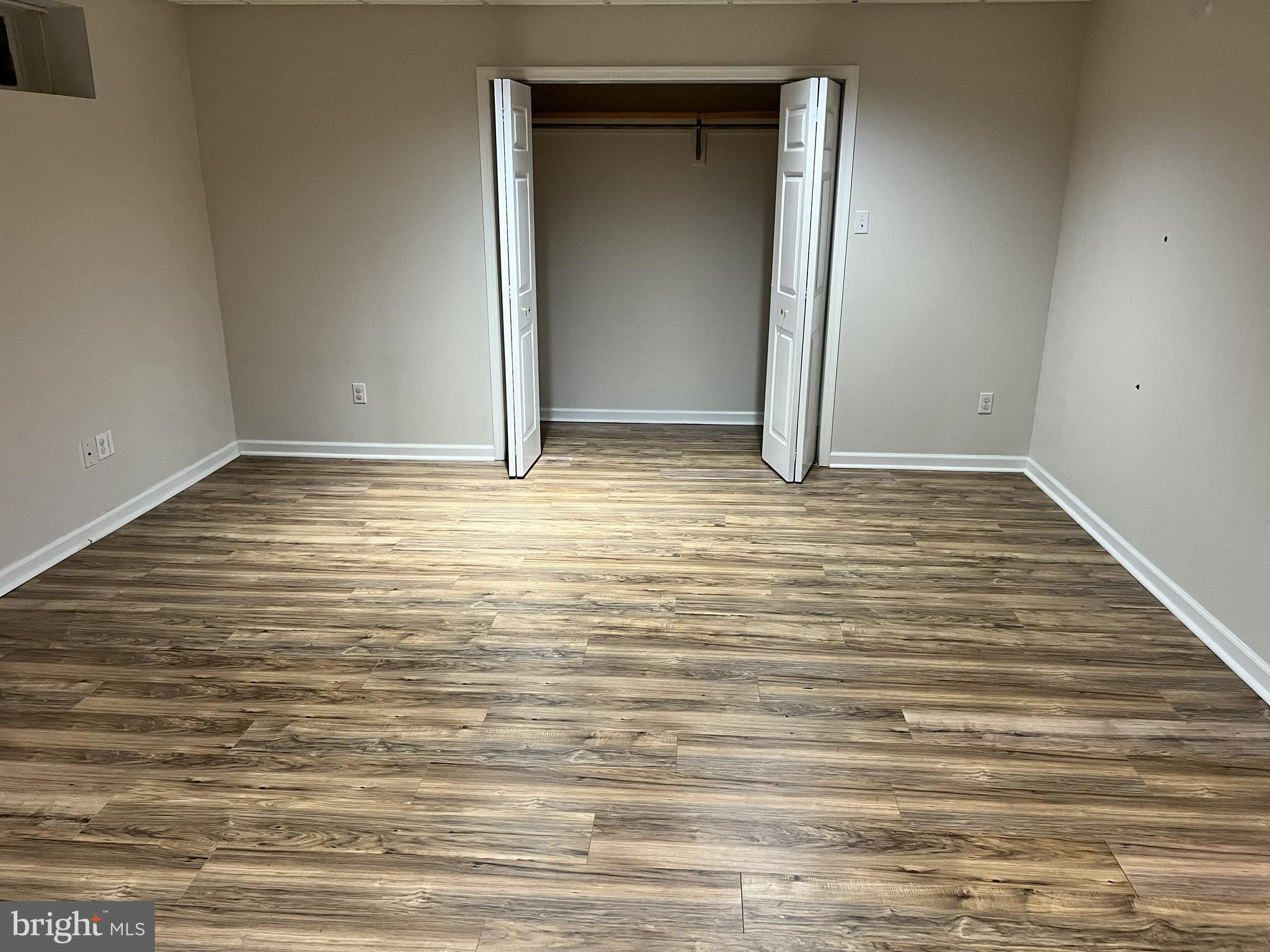 WALNUT RIDGE - Residential