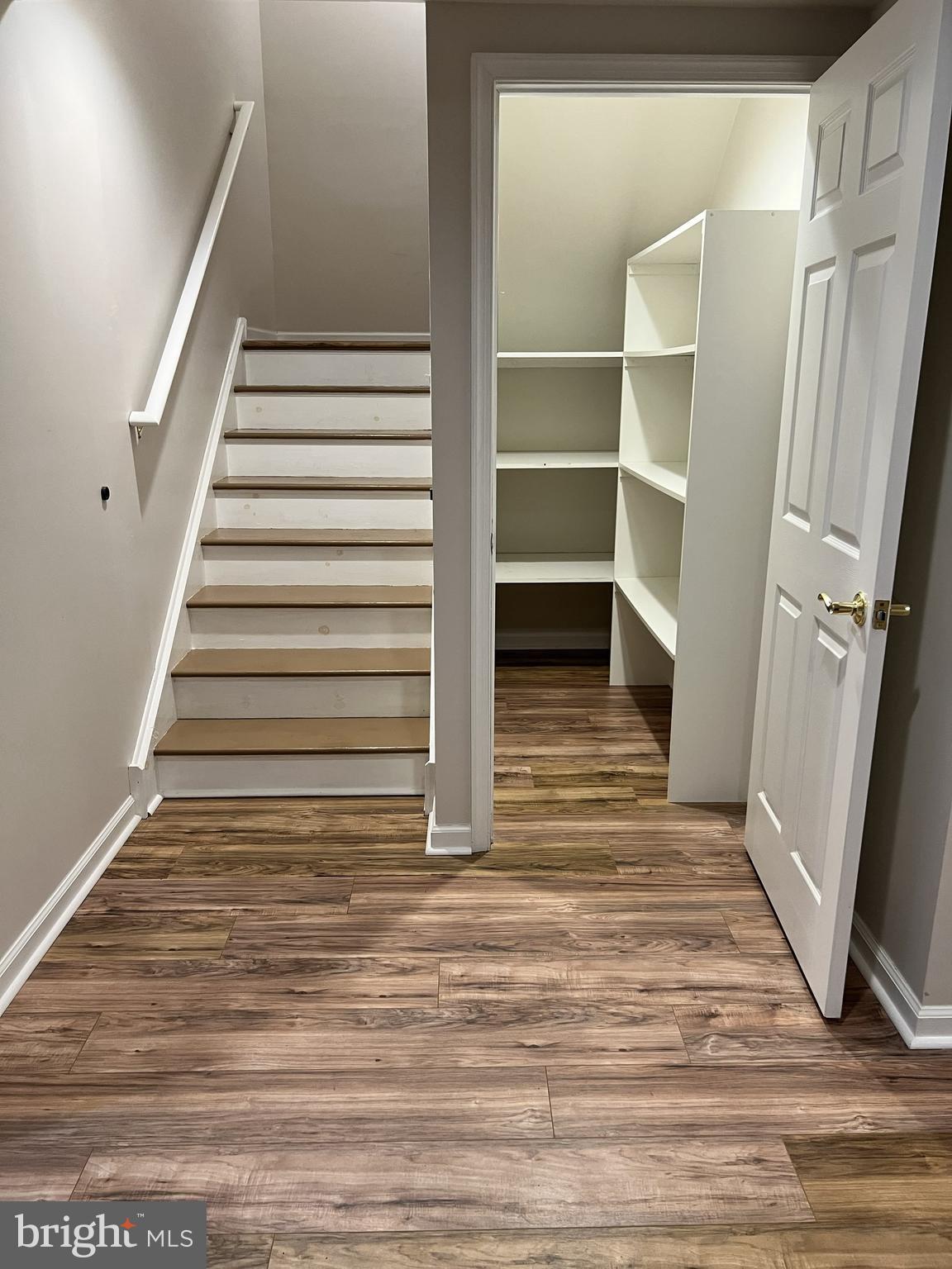 WALNUT RIDGE - Residential