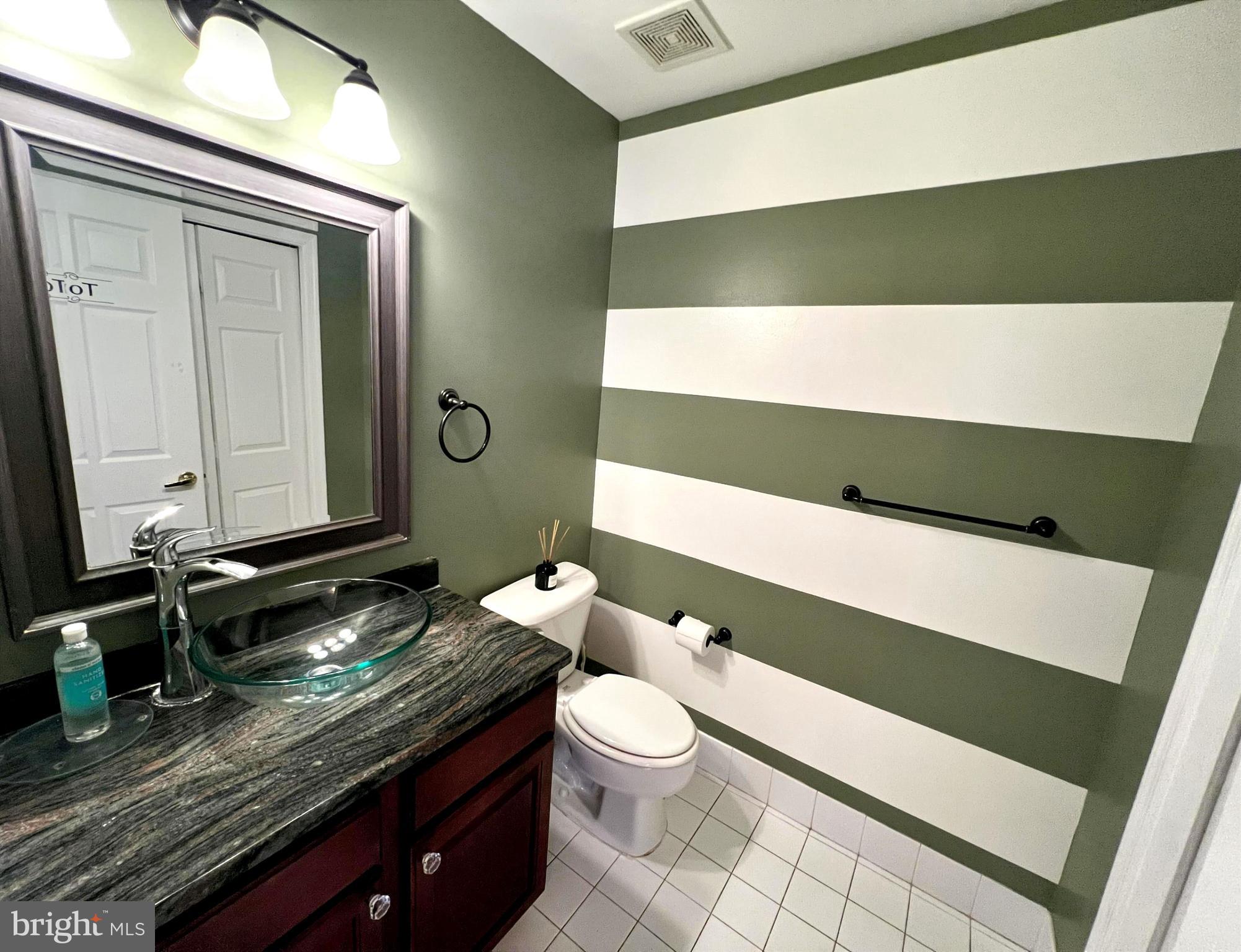 WALNUT RIDGE - Residential