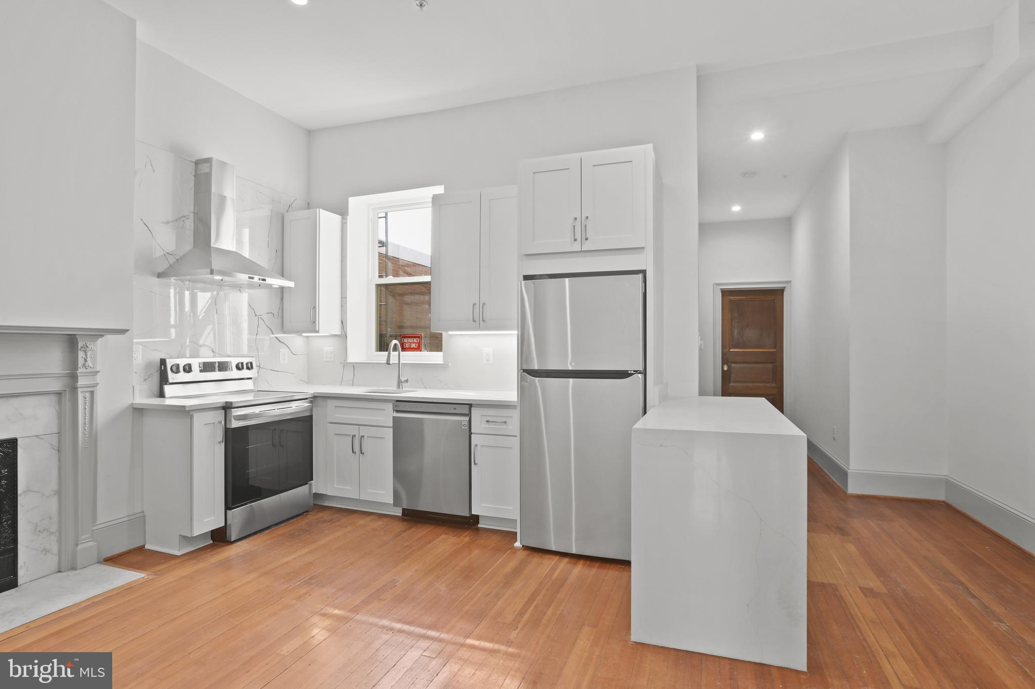 MOUNT VERNON PLACE HISTORIC DISTRICT - Residential Lease