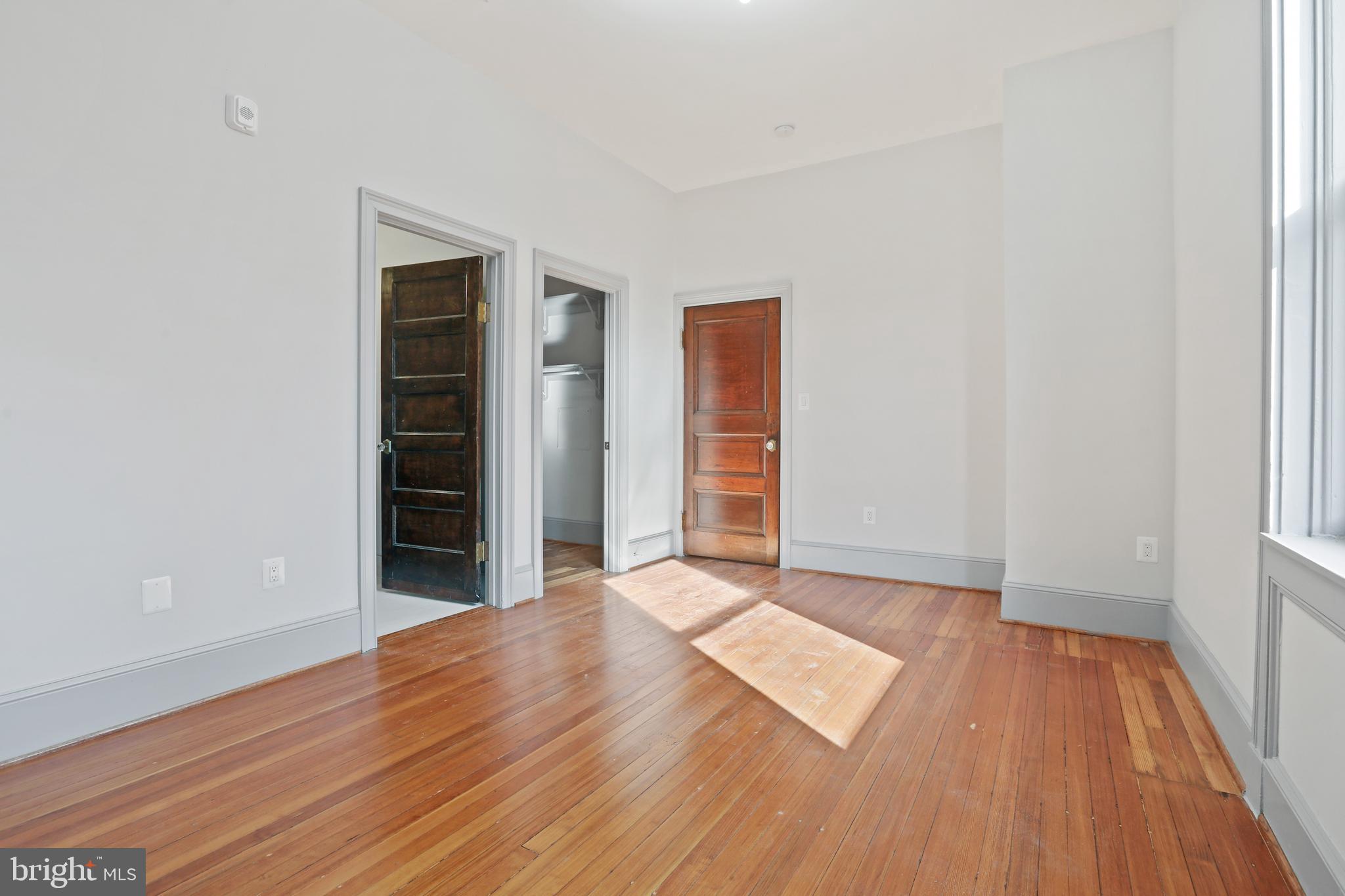 MOUNT VERNON PLACE HISTORIC DISTRICT - Residential Lease