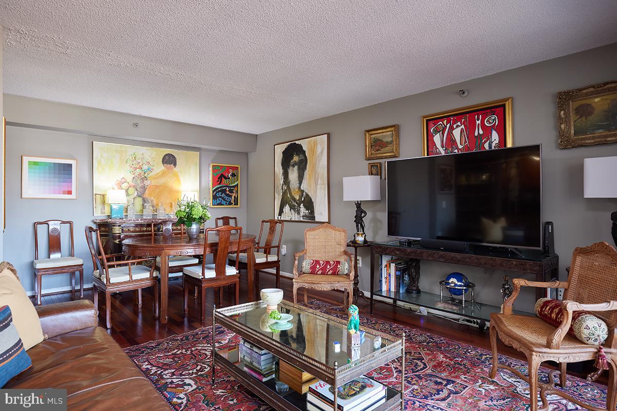2311 M STREET NW 7O6
