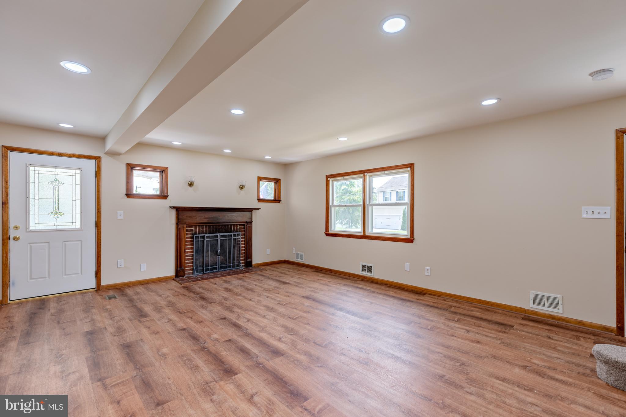 SEVERN - Residential Lease