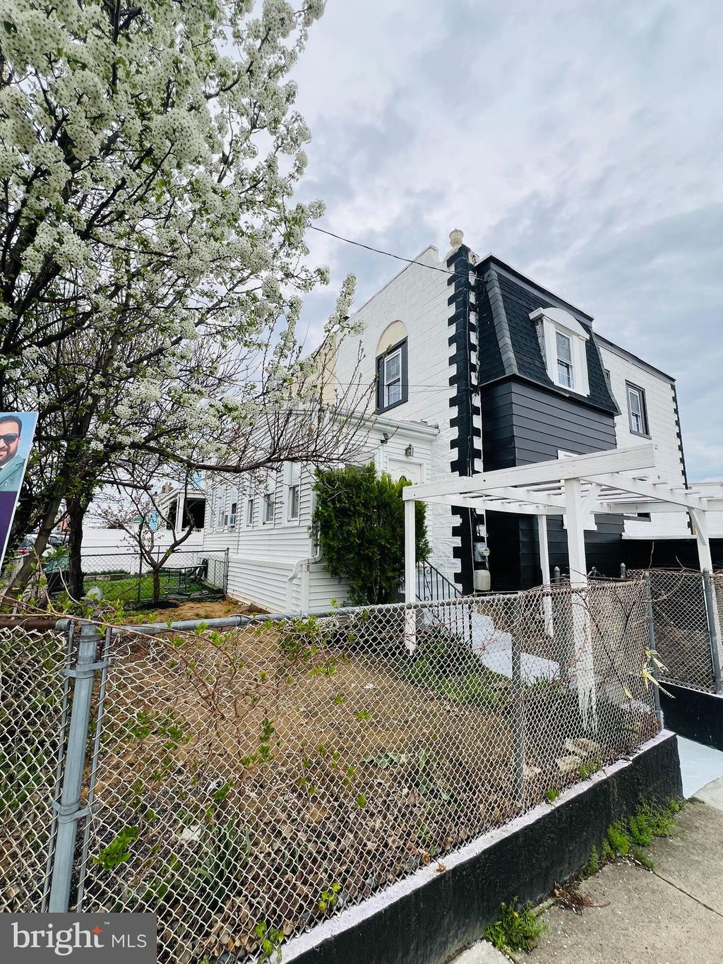 Photo of 147 Wellington Road, UPPER DARBY, PA 19082 (MLS # PADE2103048)