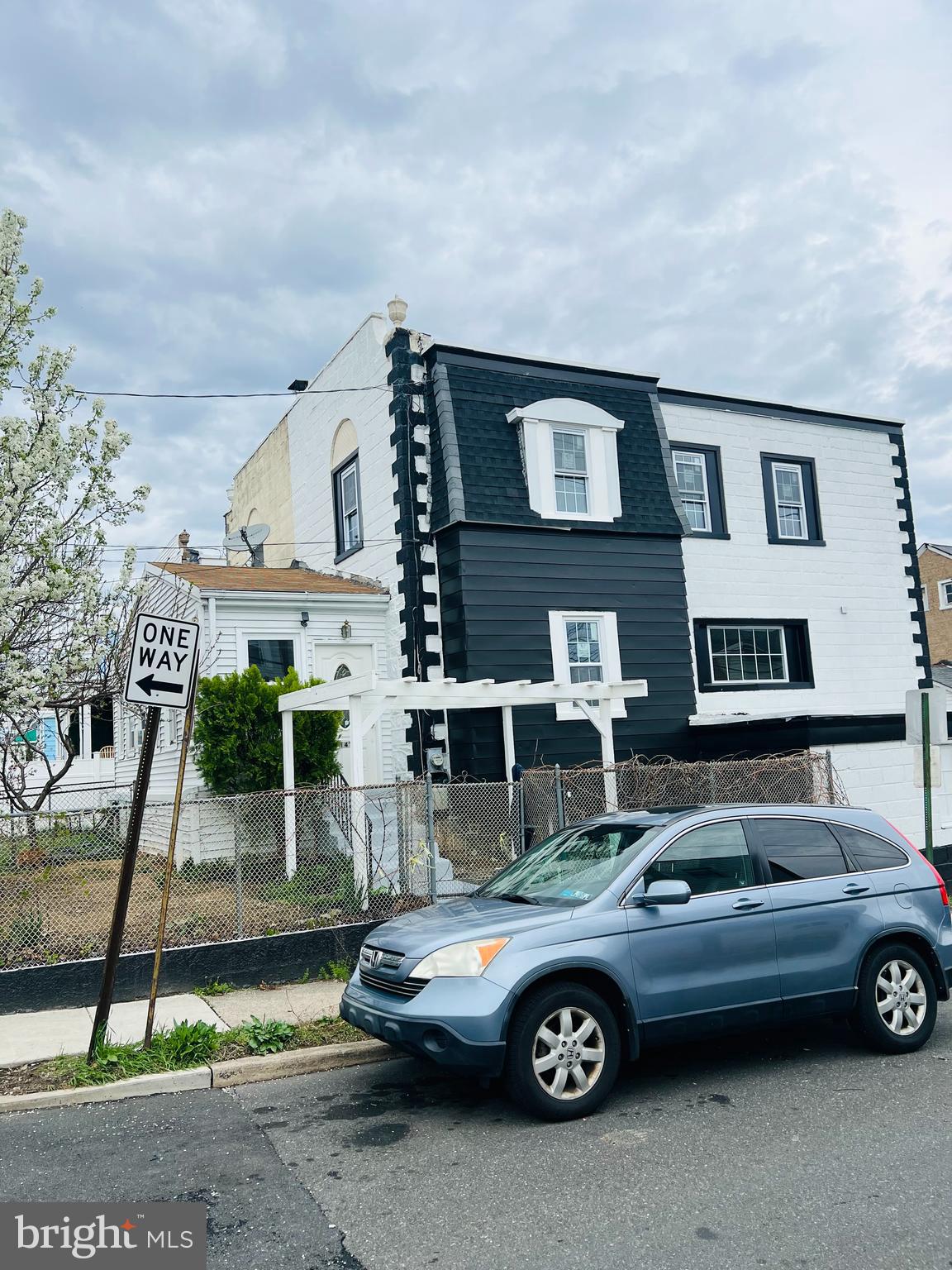 BARRINGTON - Residential