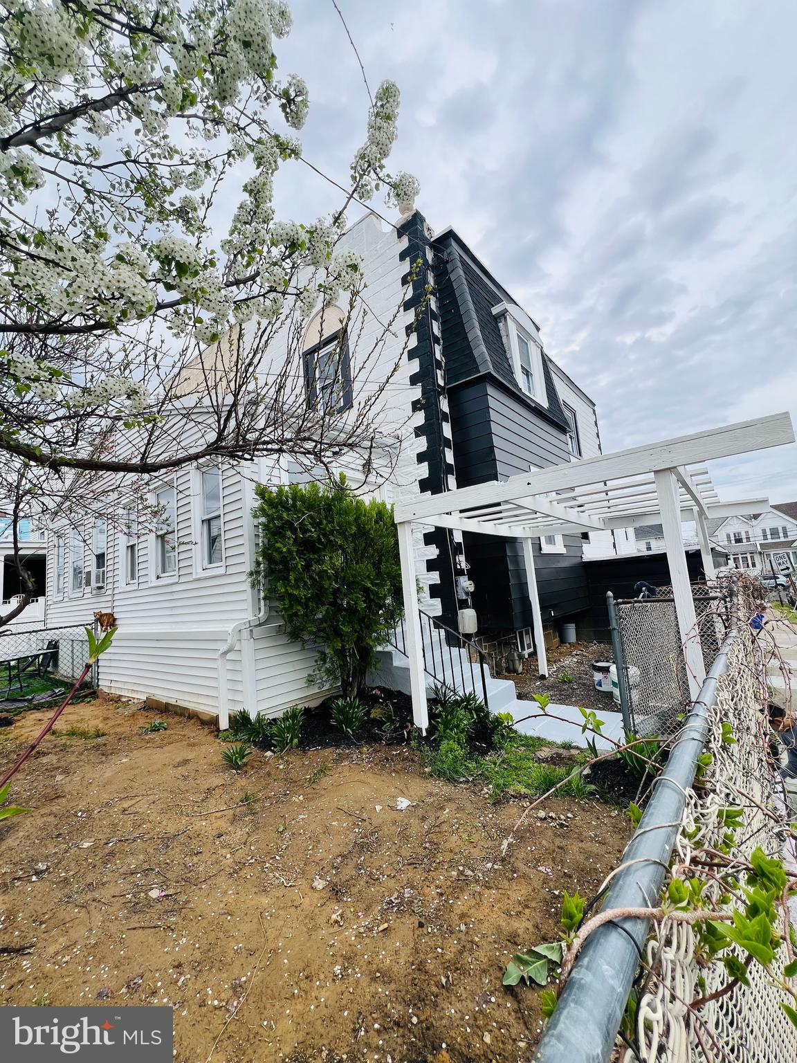 BARRINGTON - Residential