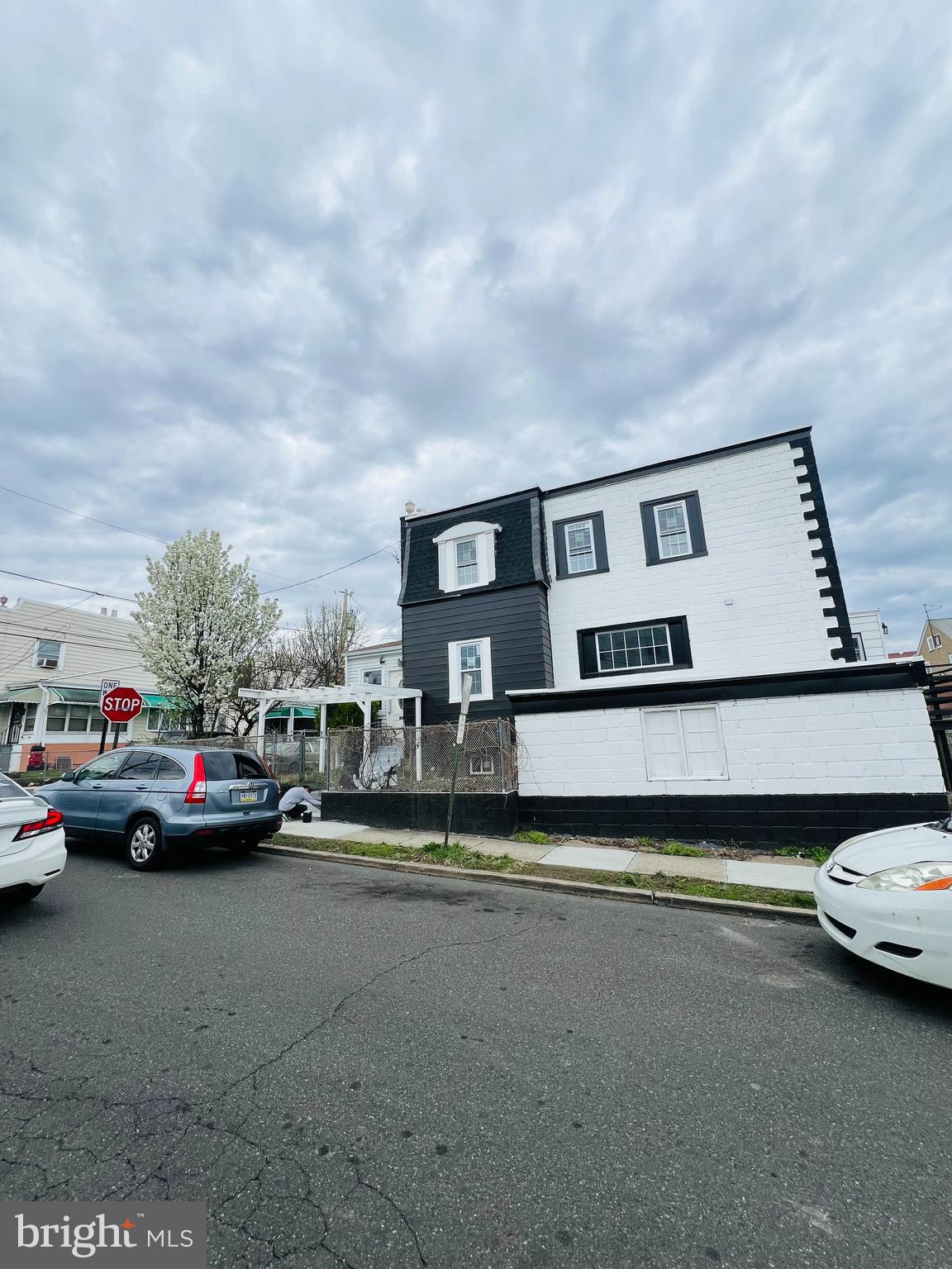 BARRINGTON - Residential