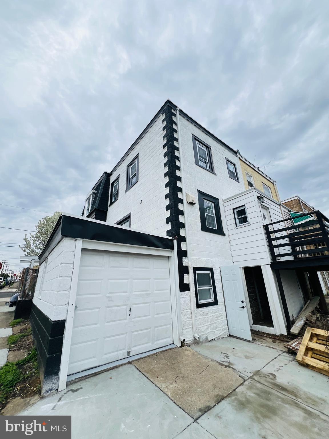 BARRINGTON - Residential