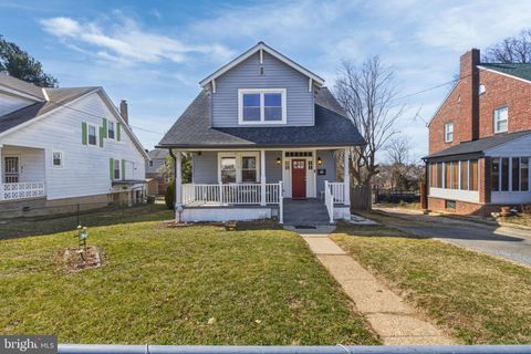 Homes For Sale - 3807 Frankford Avenue<br/> BALTIMORE, MD 21206