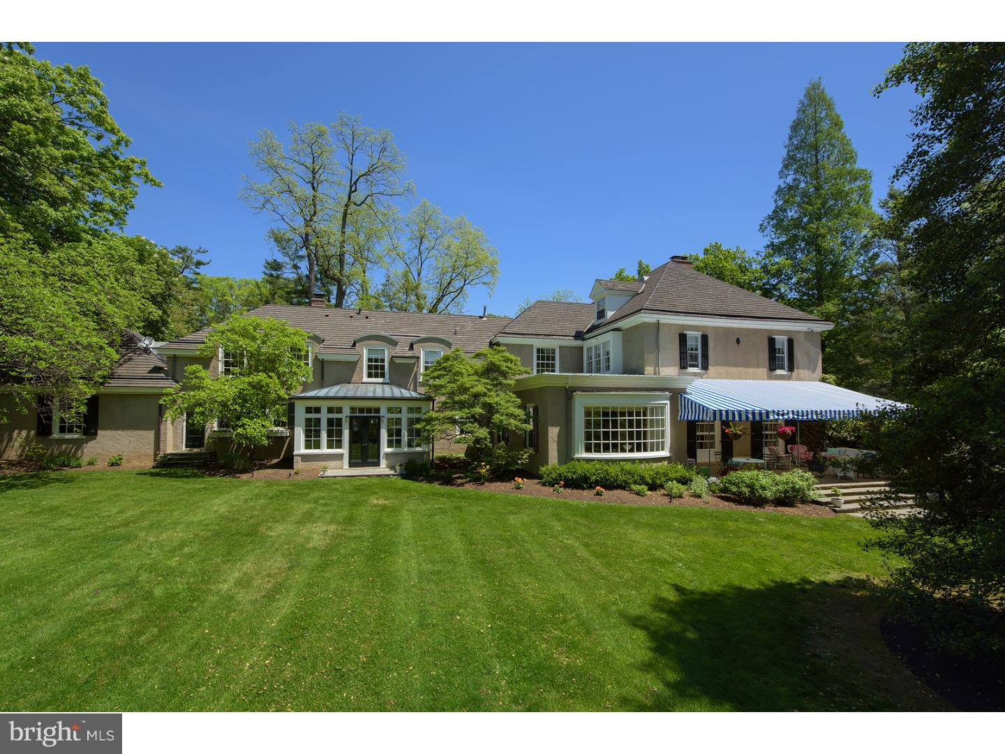 CHESTNUT HILL - Residential