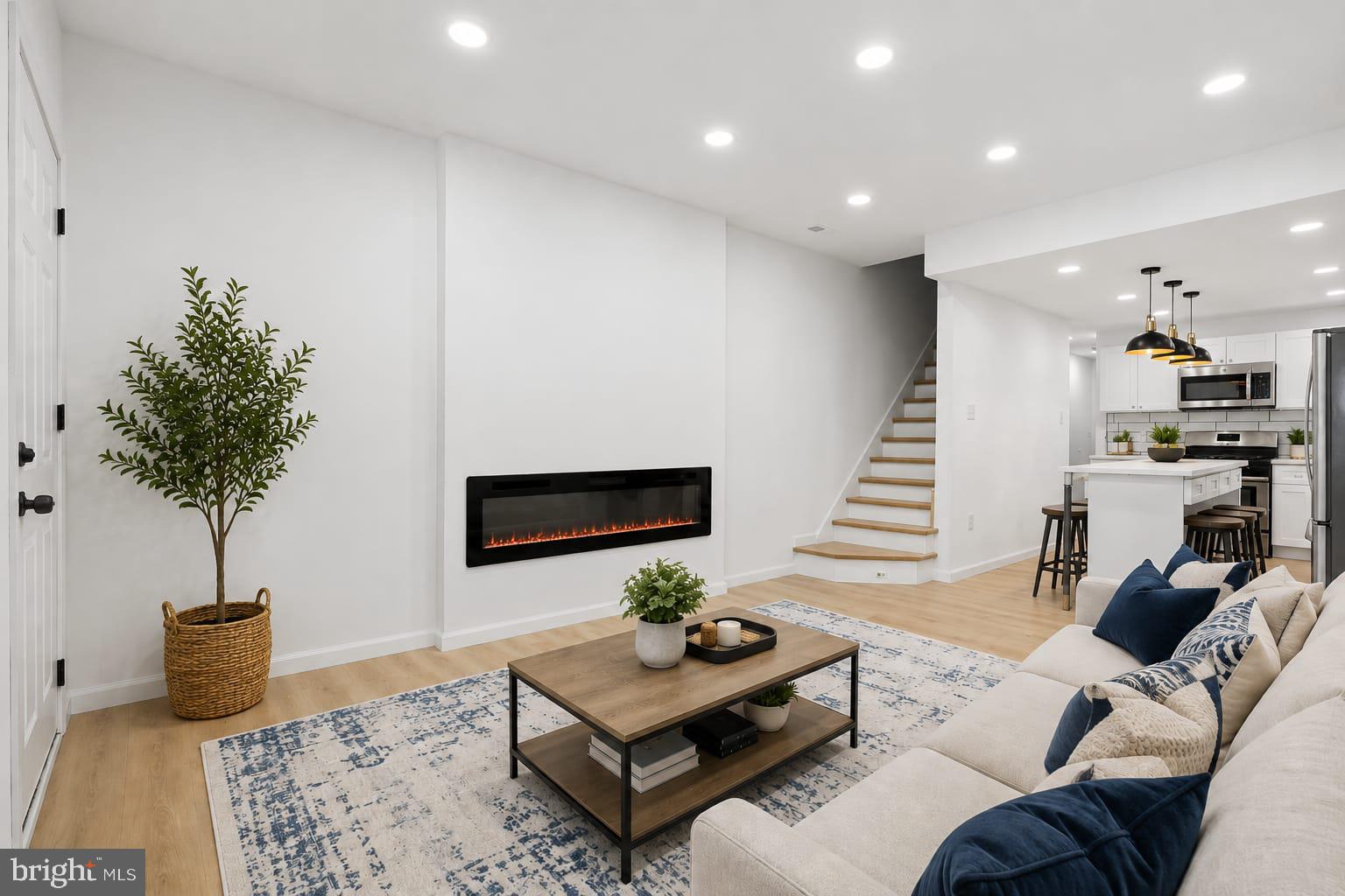 744 BARTLETT AVENUE
