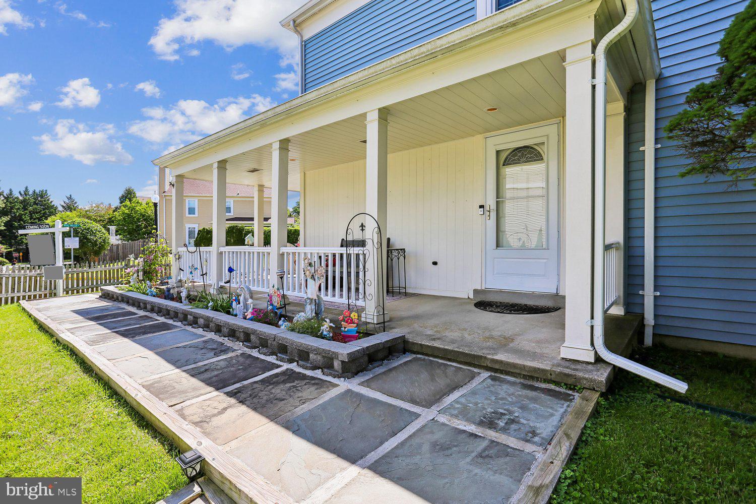 LONGMEAD - Residential