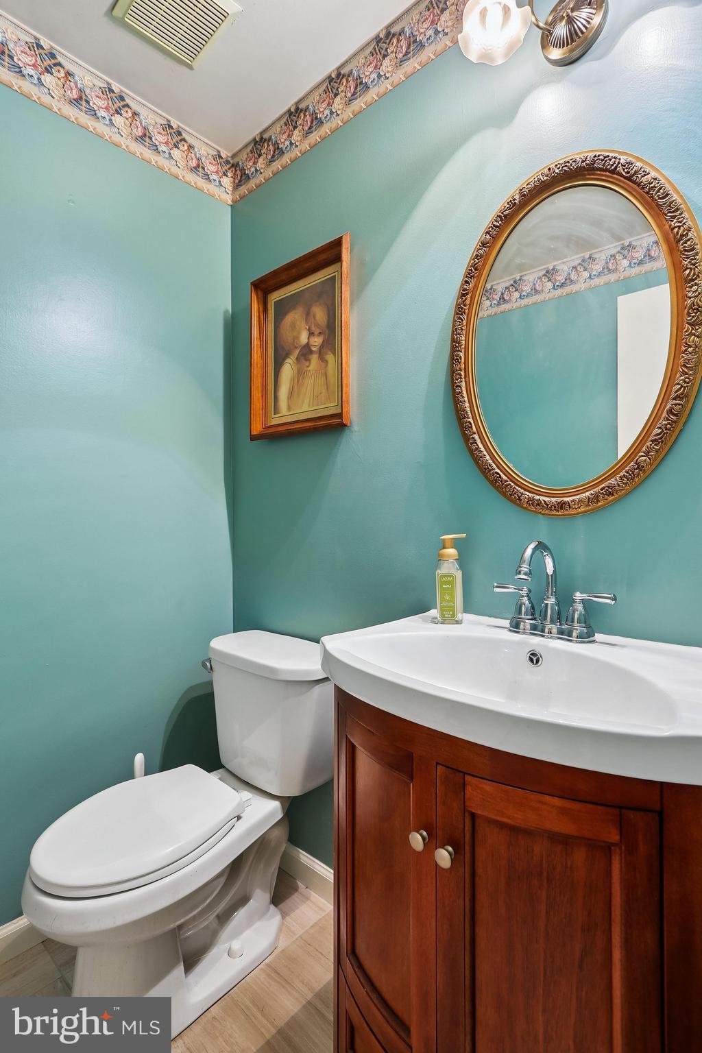 LONGMEAD - Residential
