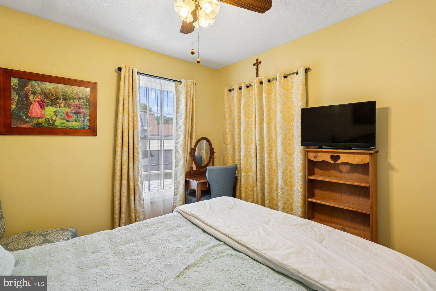 LONGMEAD - Residential