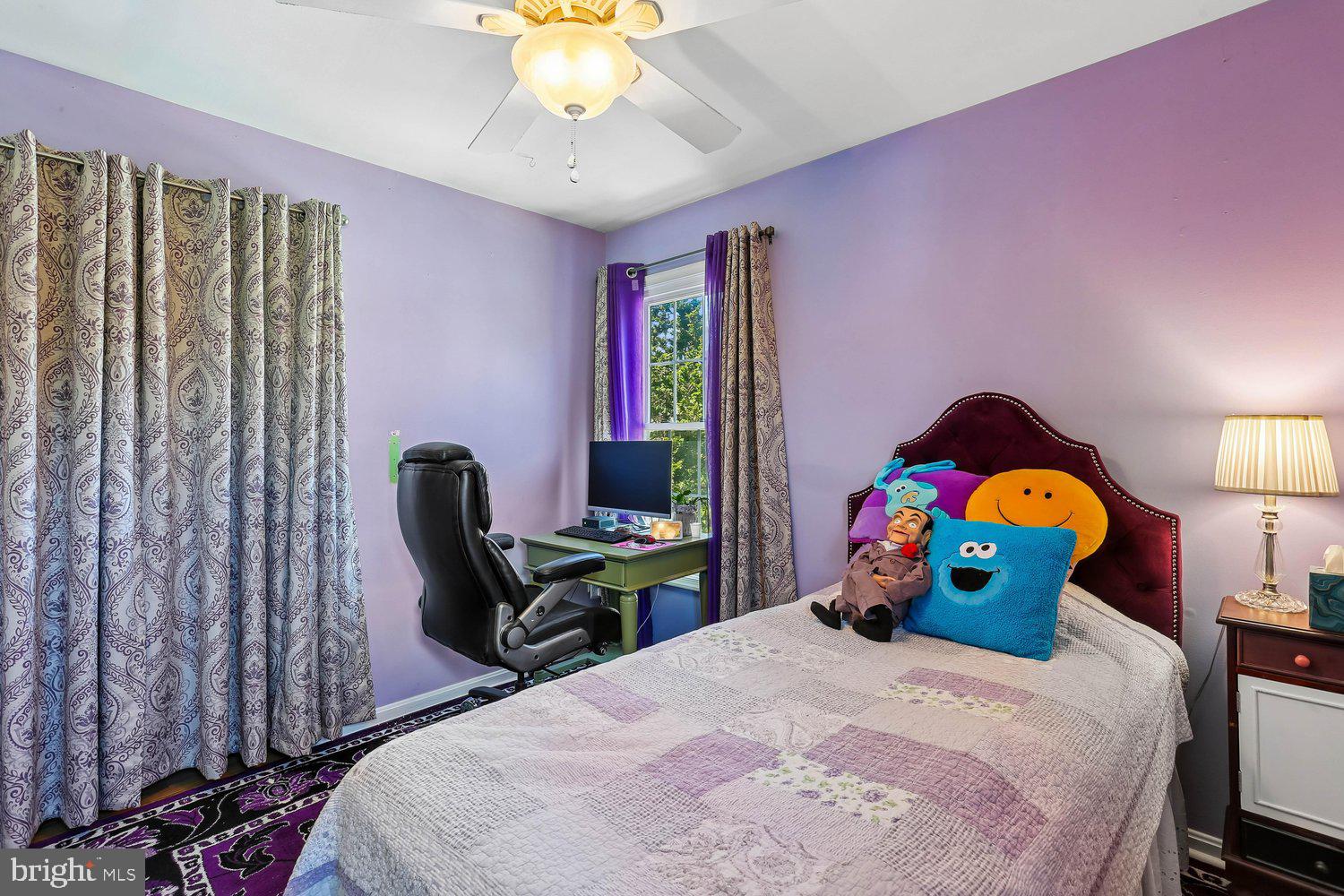 LONGMEAD - Residential