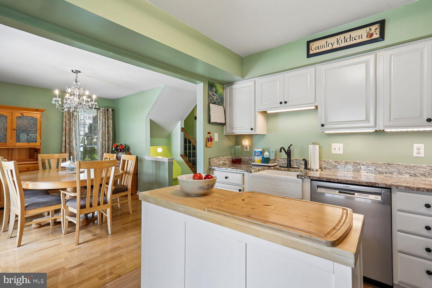 LONGMEAD - Residential