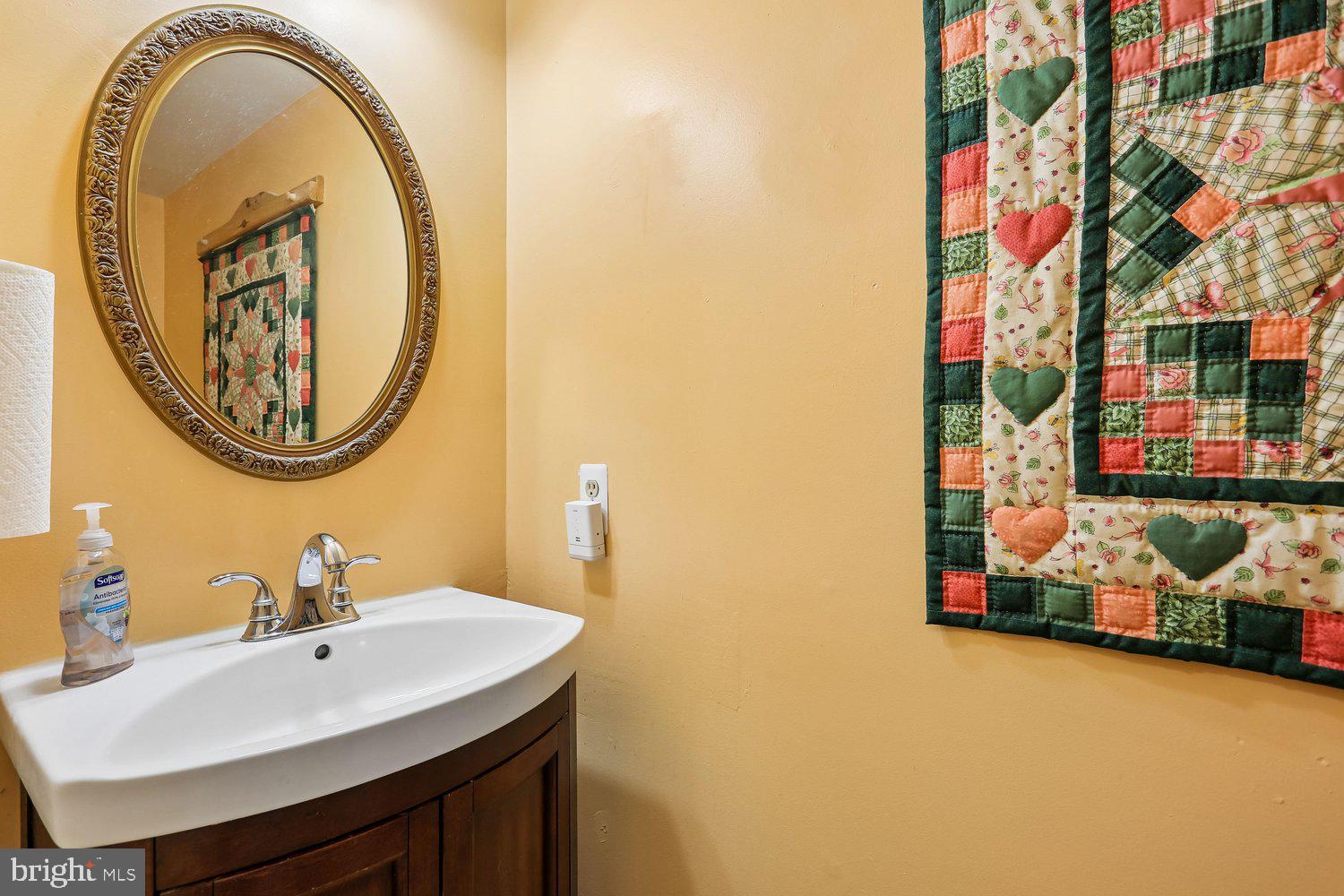 LONGMEAD - Residential
