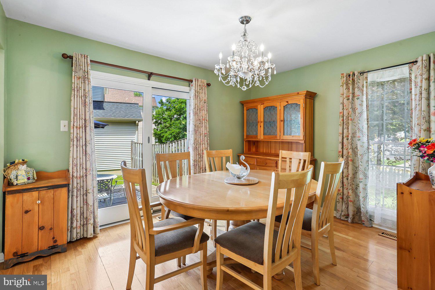 LONGMEAD - Residential