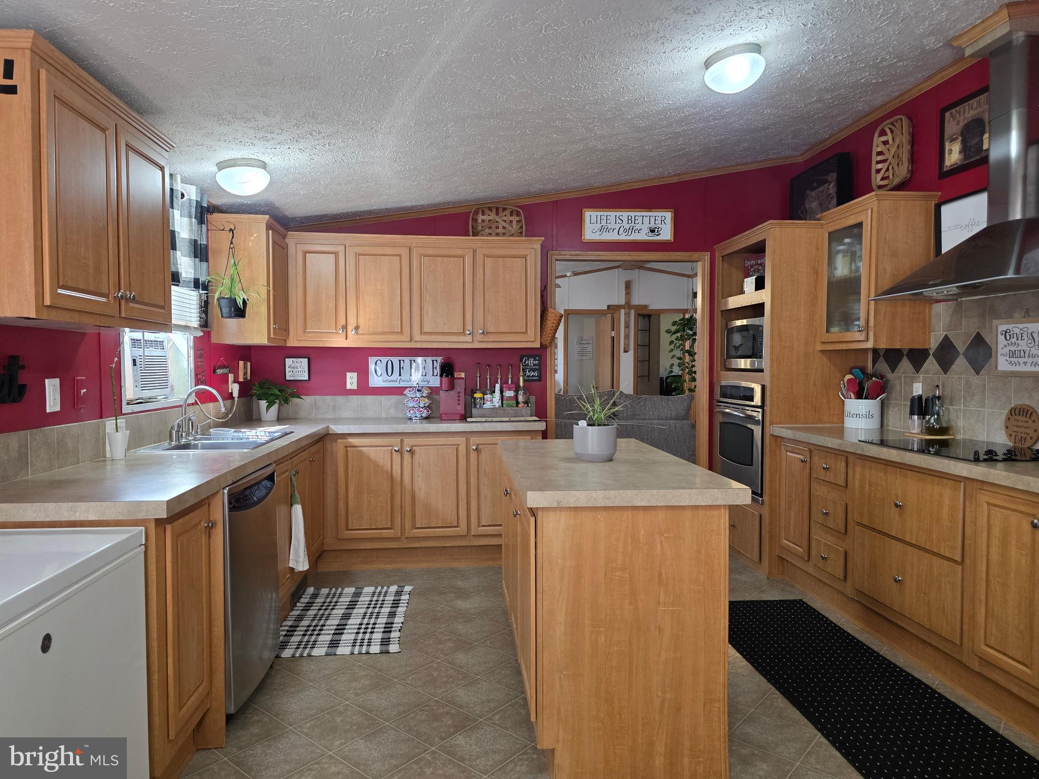 DOVER EAST - Residential