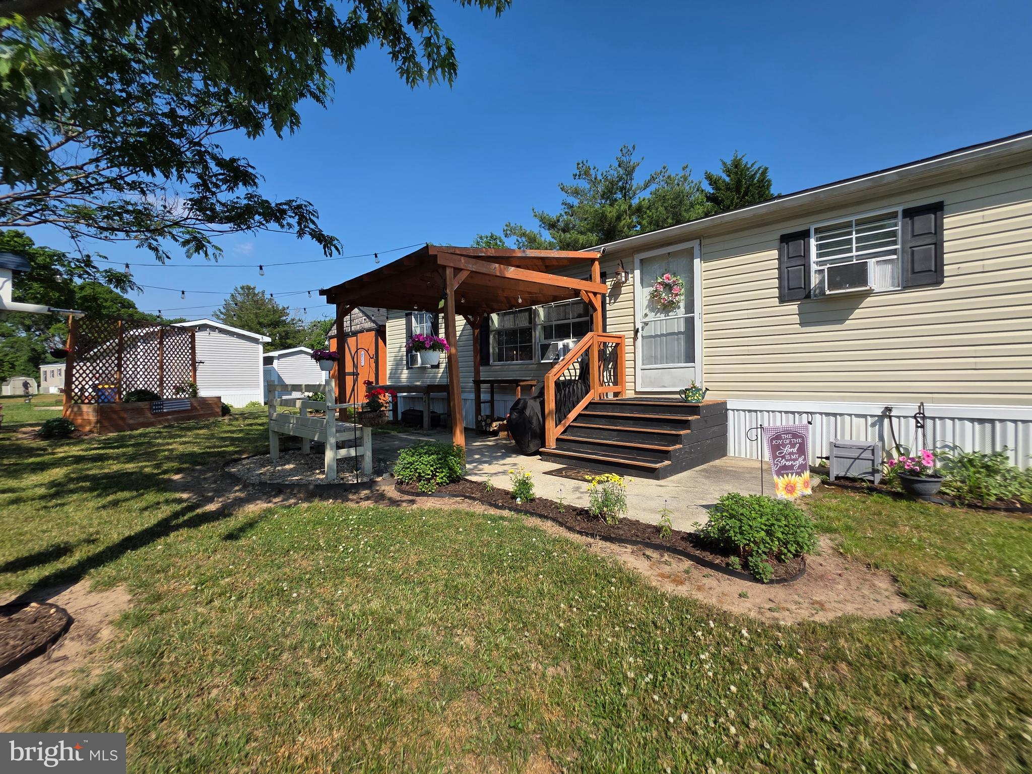 DOVER EAST - Residential