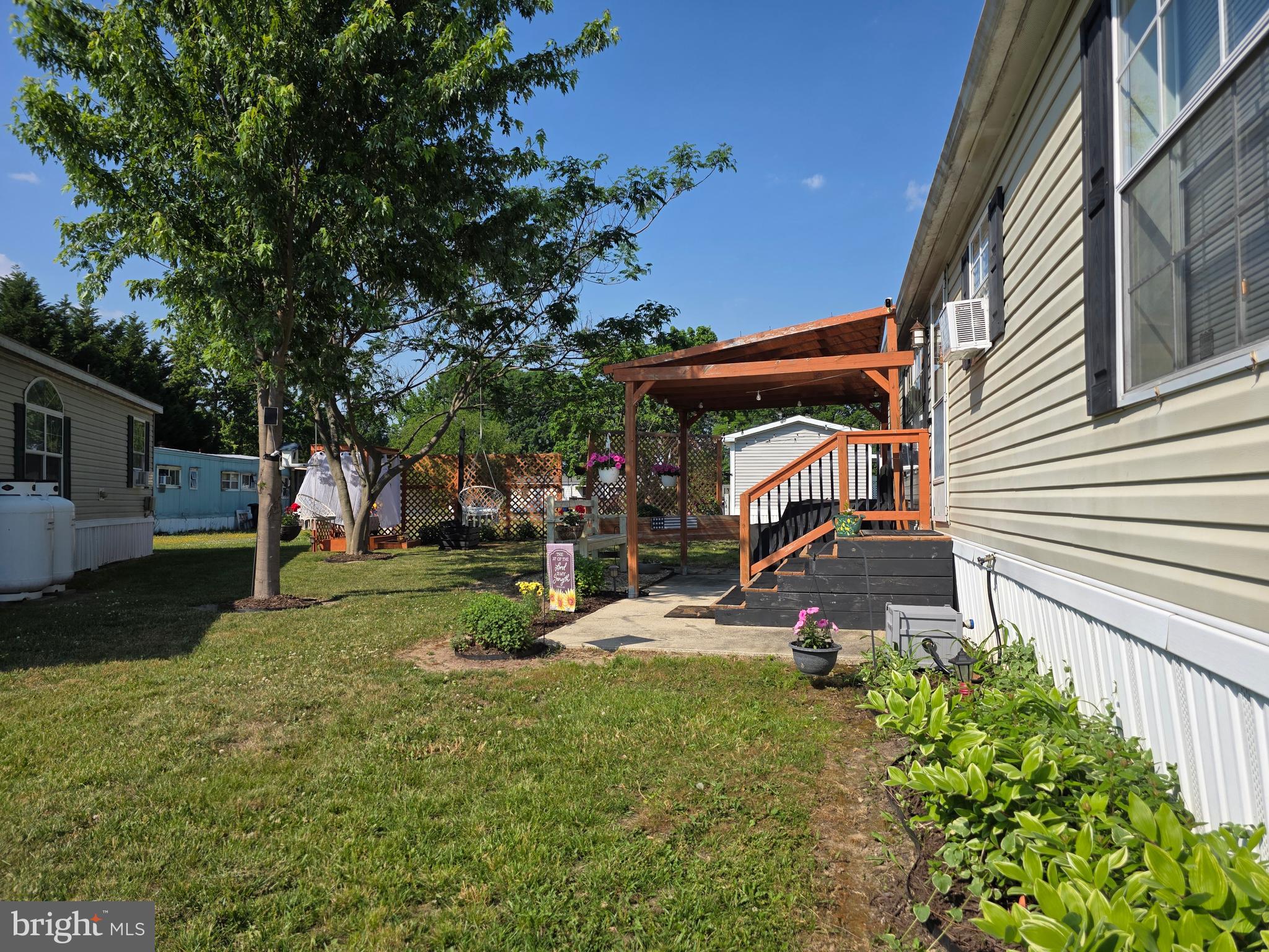 DOVER EAST - Residential