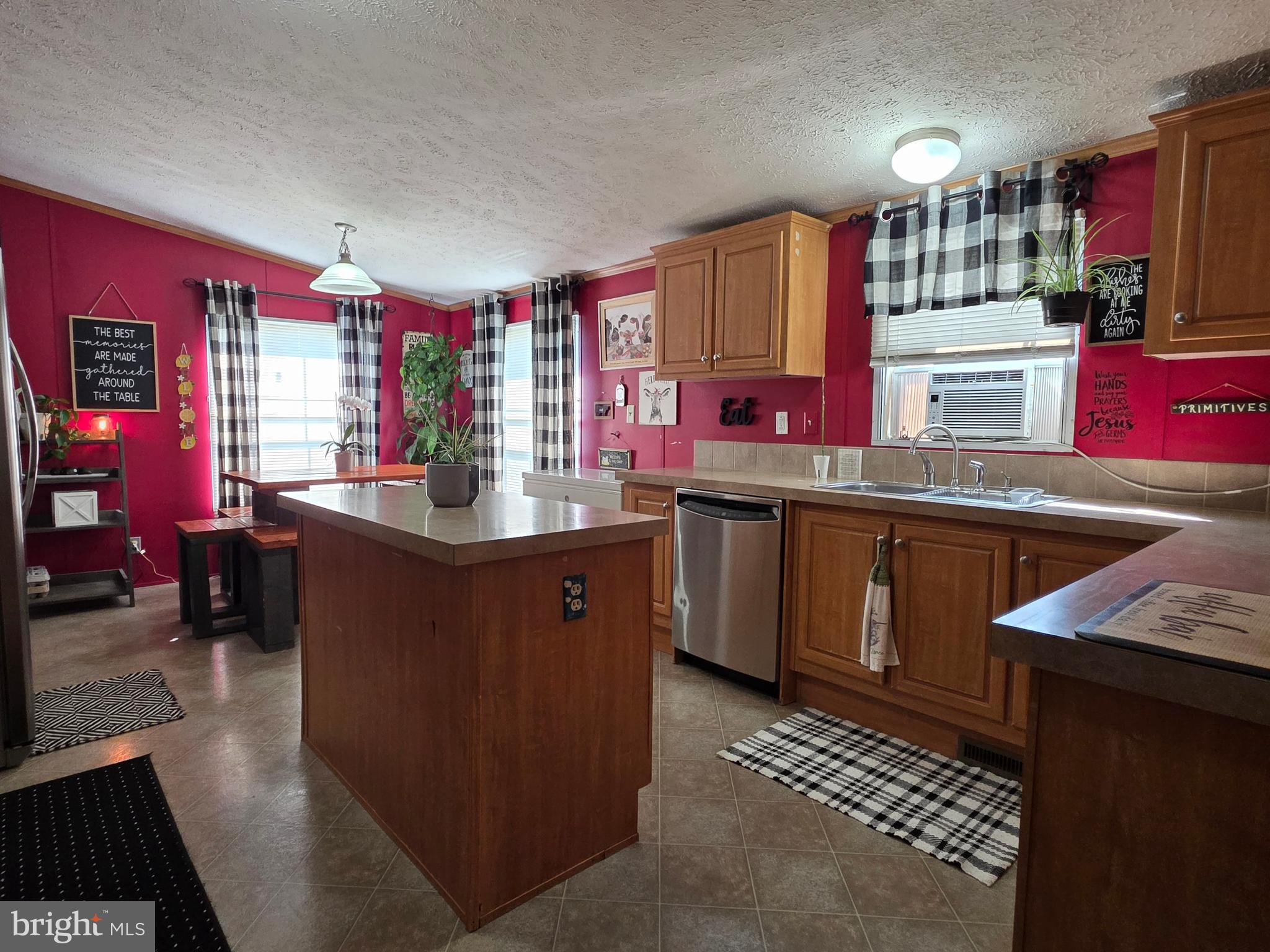 DOVER EAST - Residential