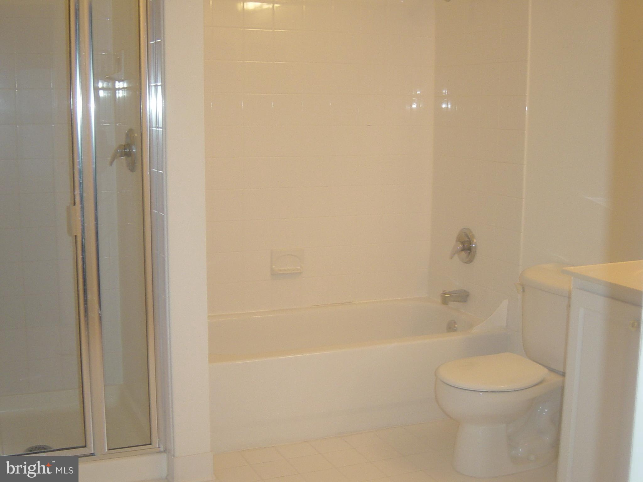 STRAFFAN - Residential Lease