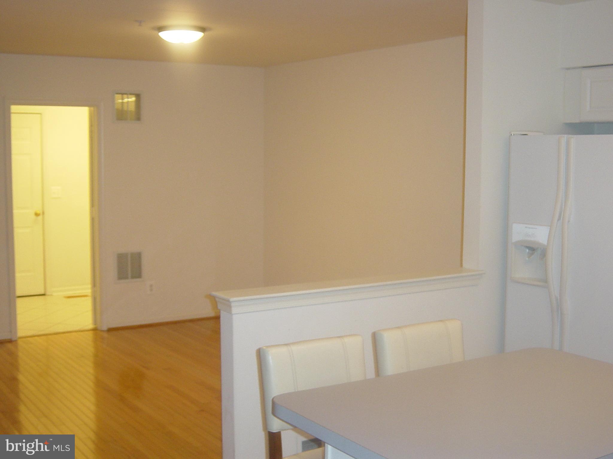 STRAFFAN - Residential Lease