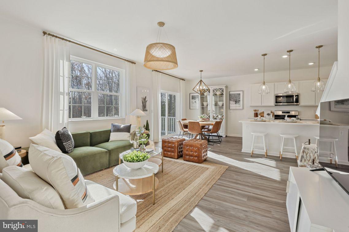 AQUIA OVERLOOK - Residential