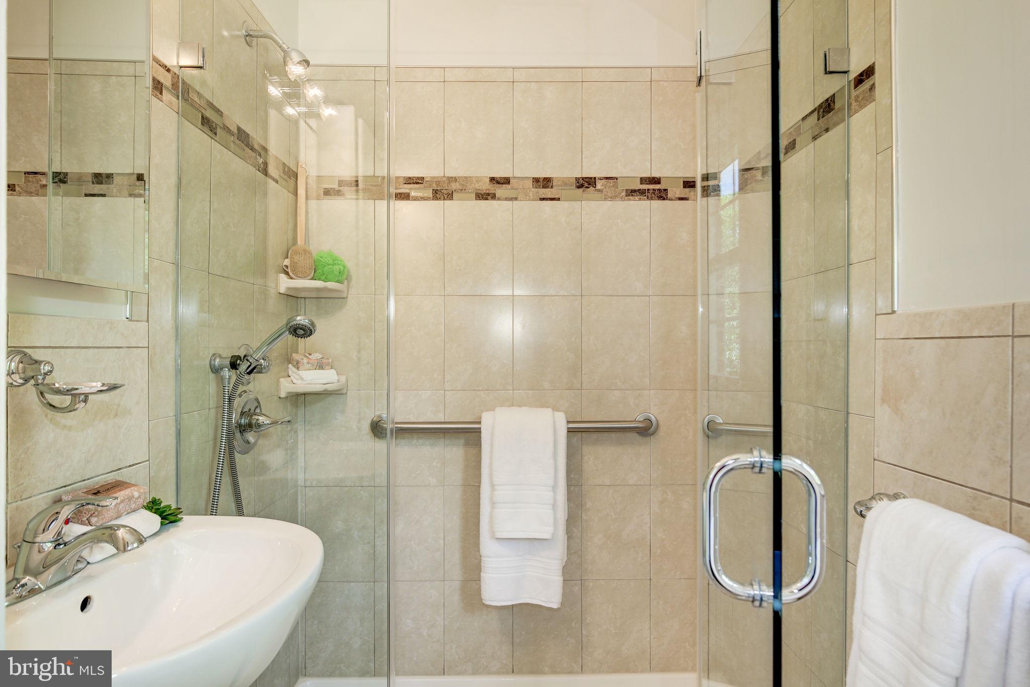 PARKWOOD - Residential