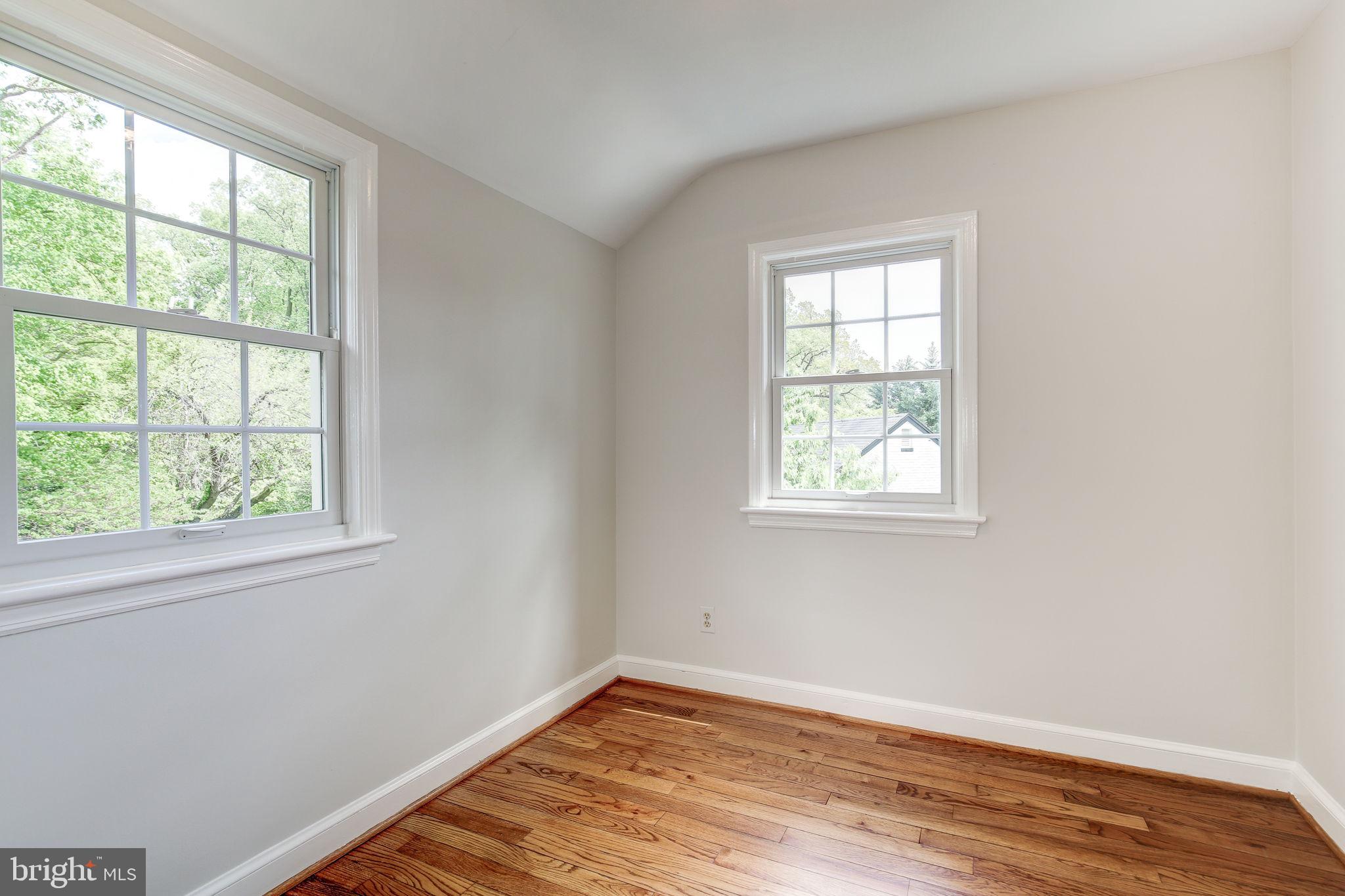 PARKWOOD - Residential