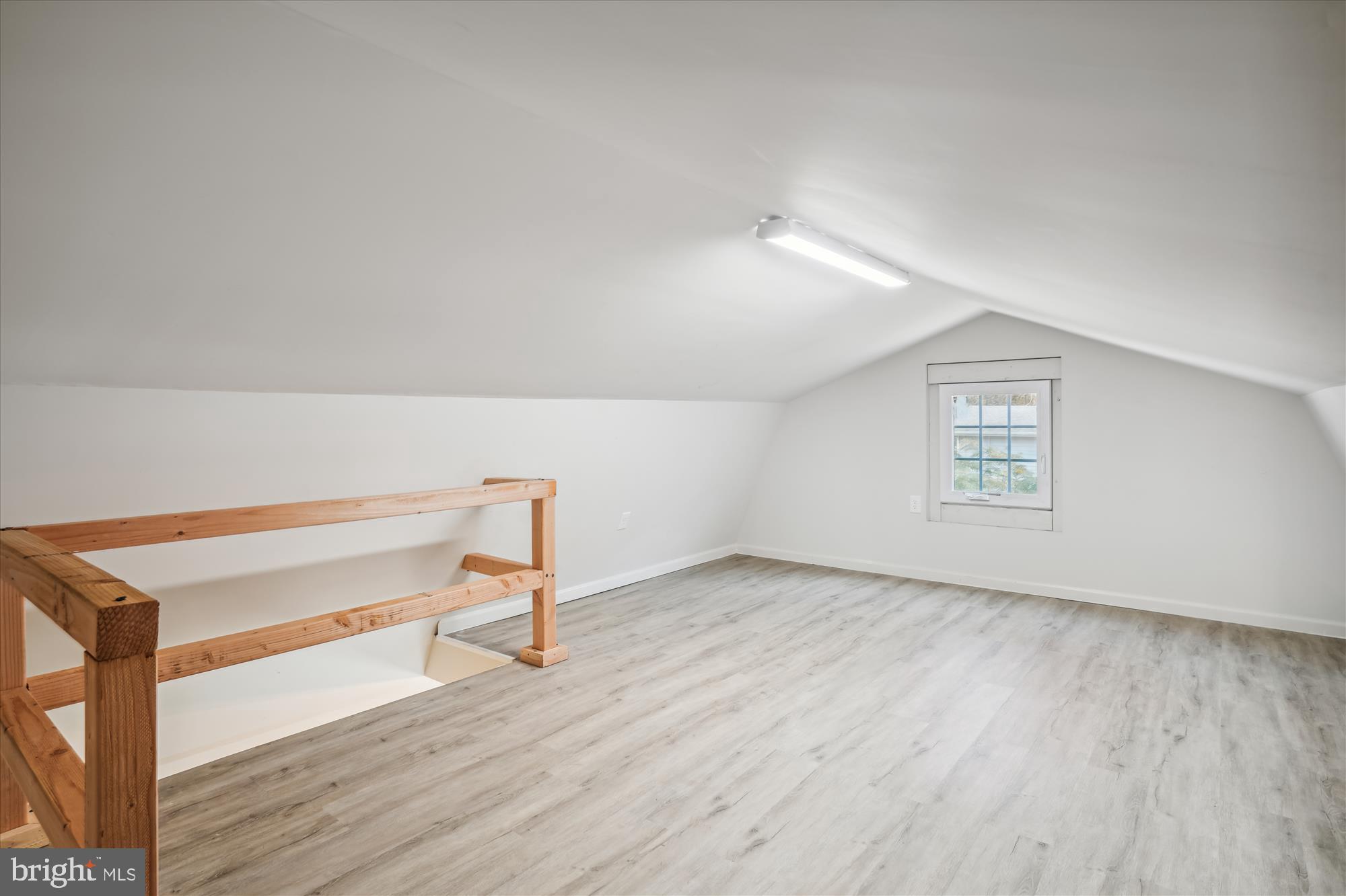 ELVATON ACRES - Residential