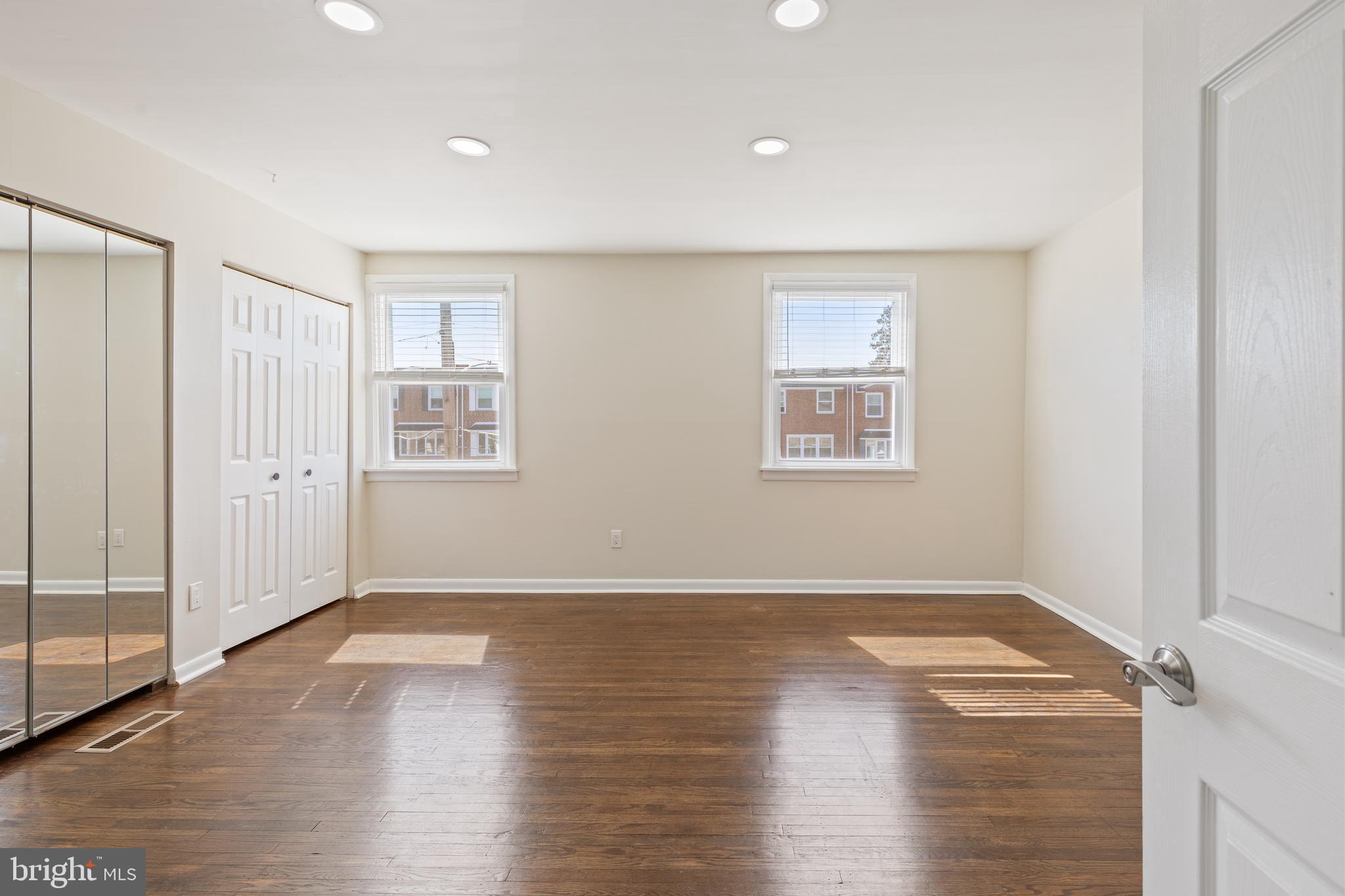 PARKWOOD - Residential