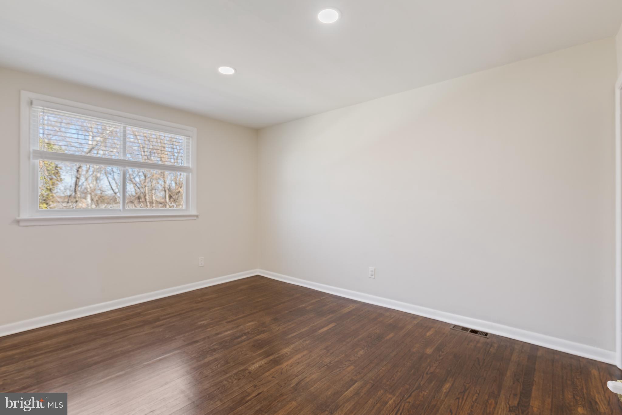 PARKWOOD - Residential