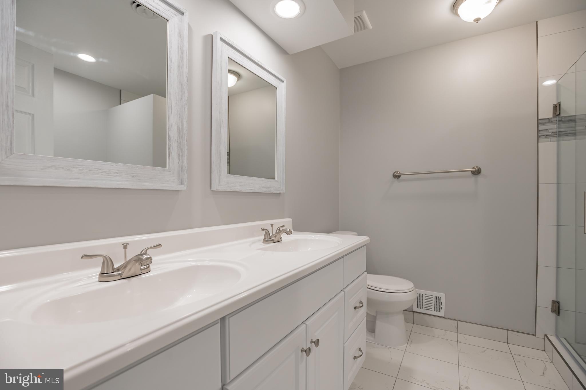 AMBER MEADOWS 2 PLAT 1 - Residential