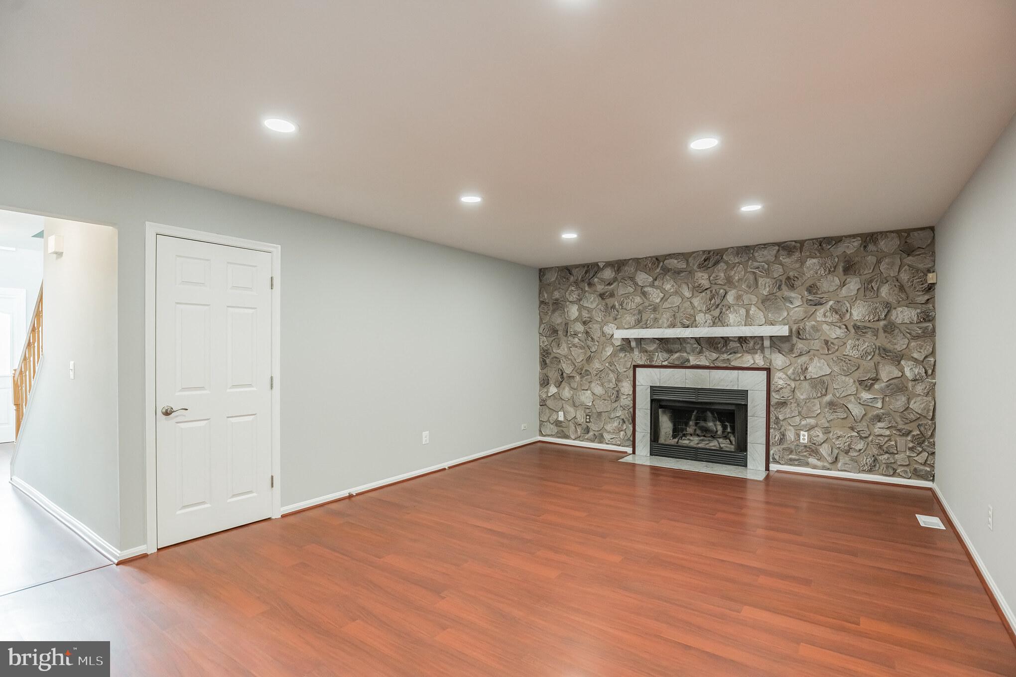 AMBER MEADOWS 2 PLAT 1 - Residential