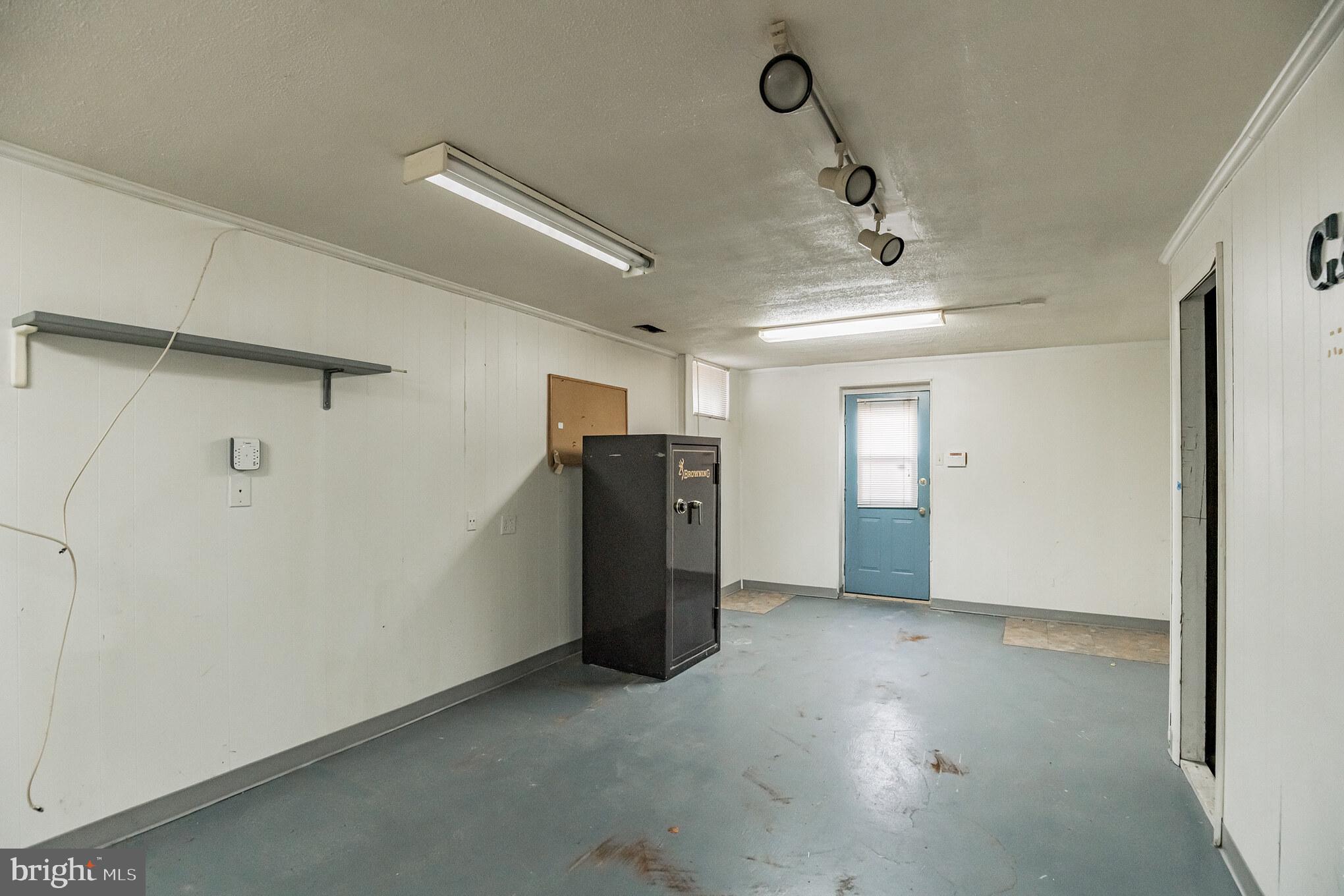 AMBER MEADOWS 2 PLAT 1 - Residential