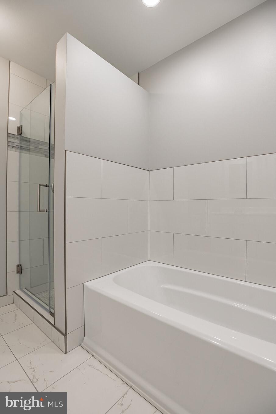 AMBER MEADOWS 2 PLAT 1 - Residential