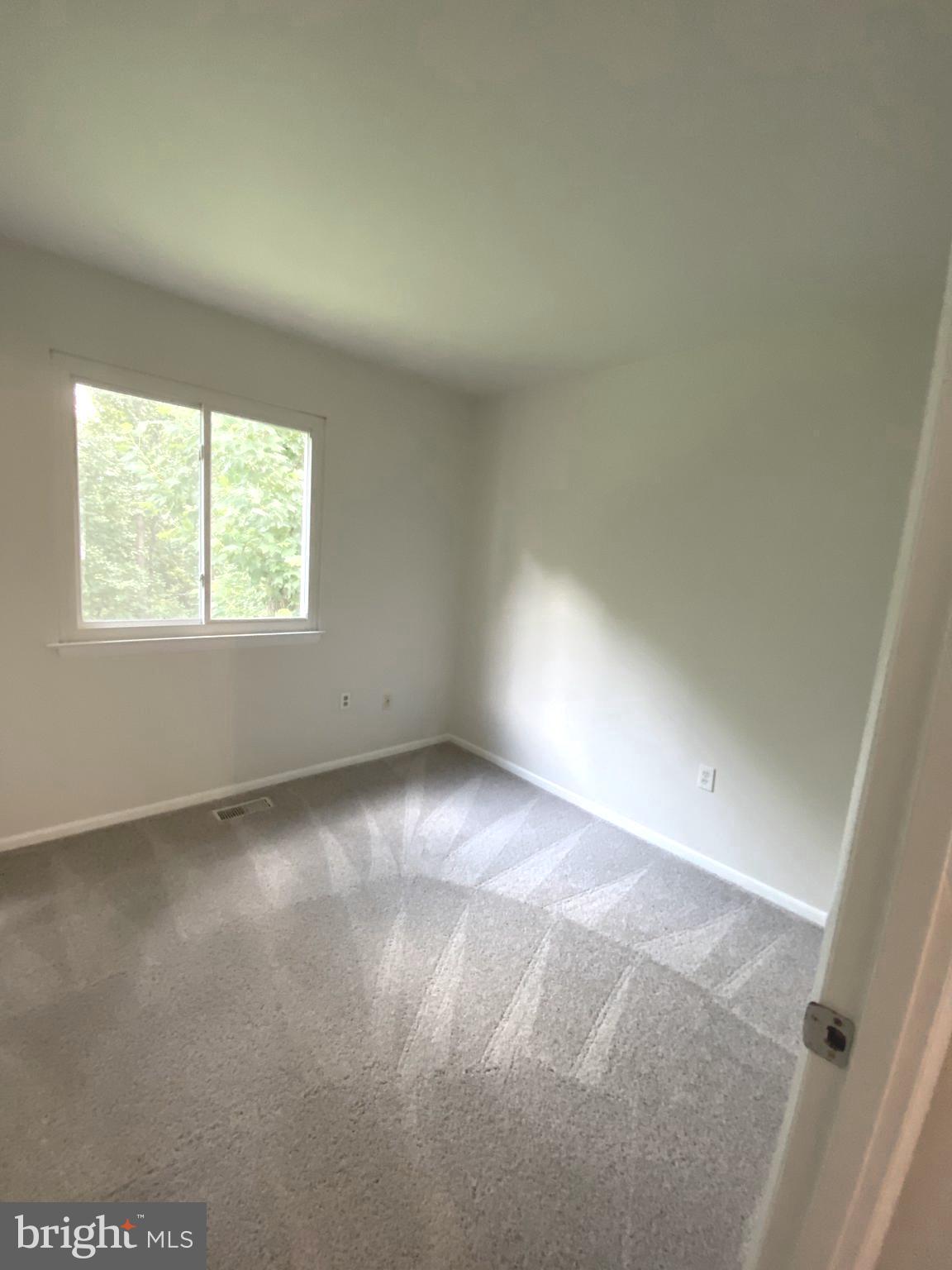 CROMWELL STATION - Residential Lease