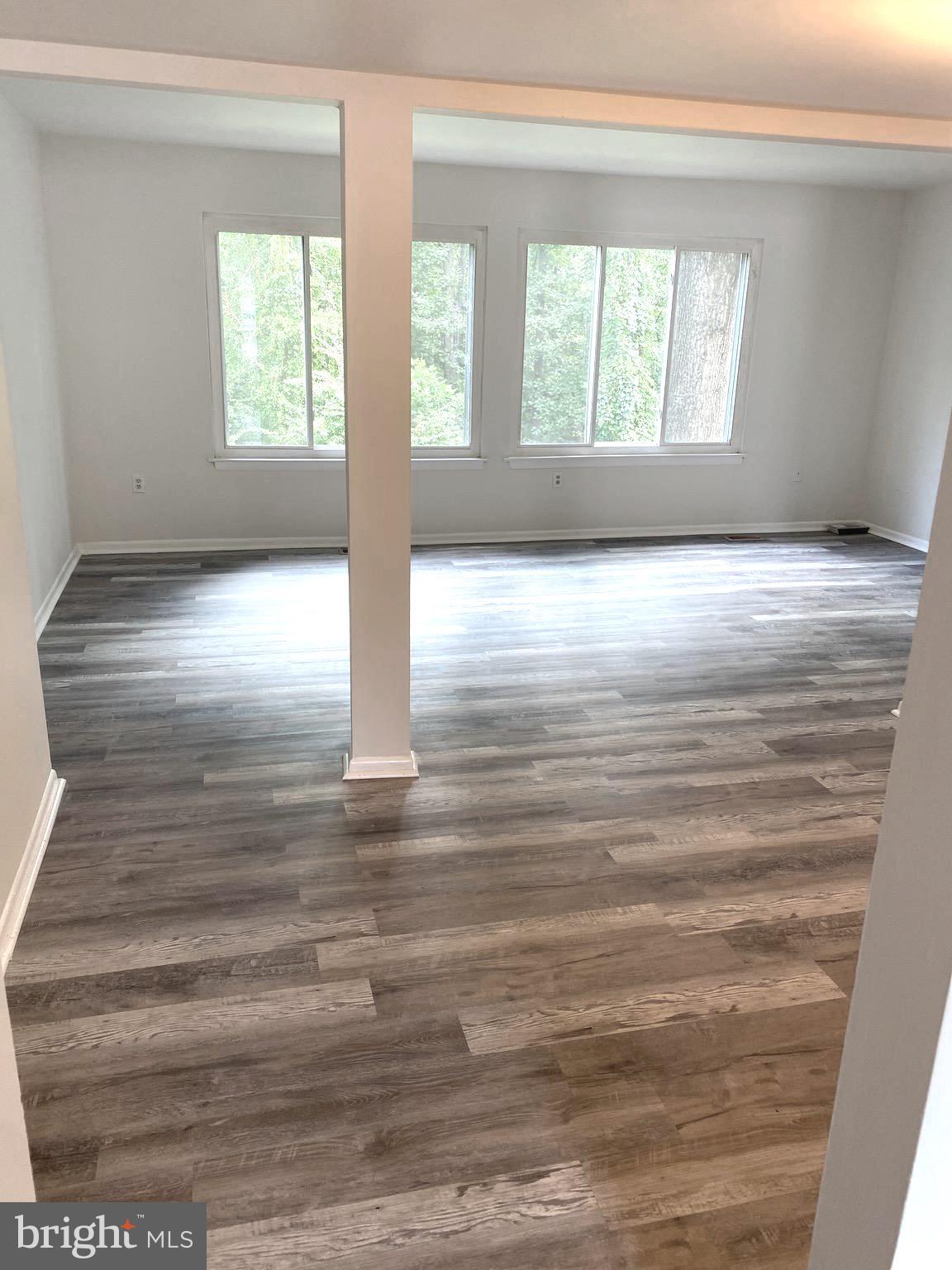 CROMWELL STATION - Residential Lease