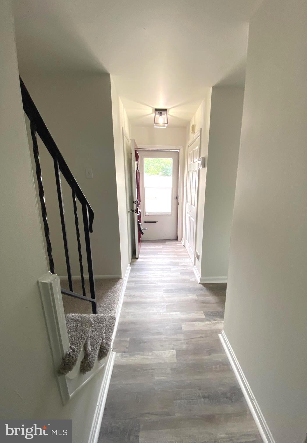 CROMWELL STATION - Residential Lease