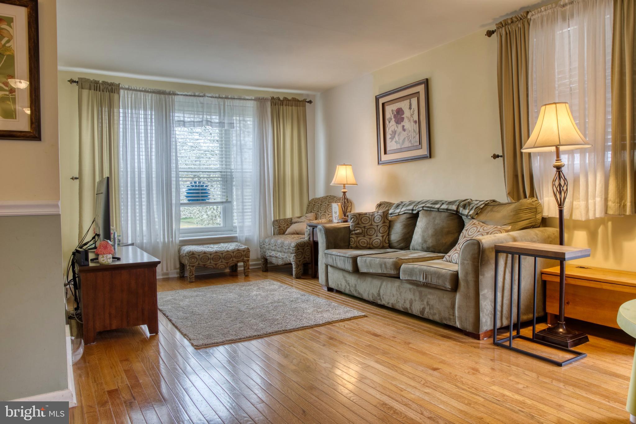 LEXINGTON PARK - Residential