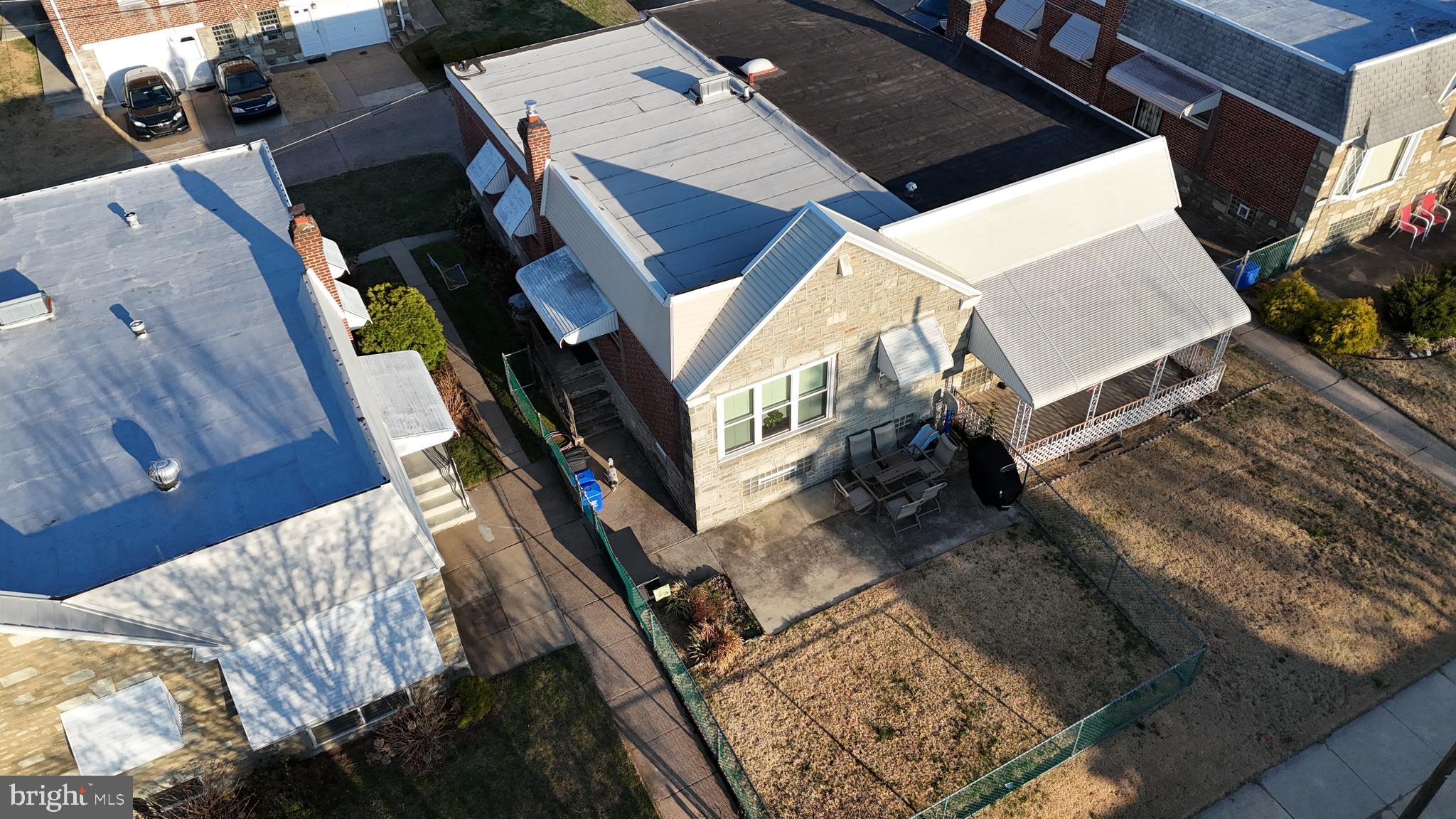 LEXINGTON PARK - Residential