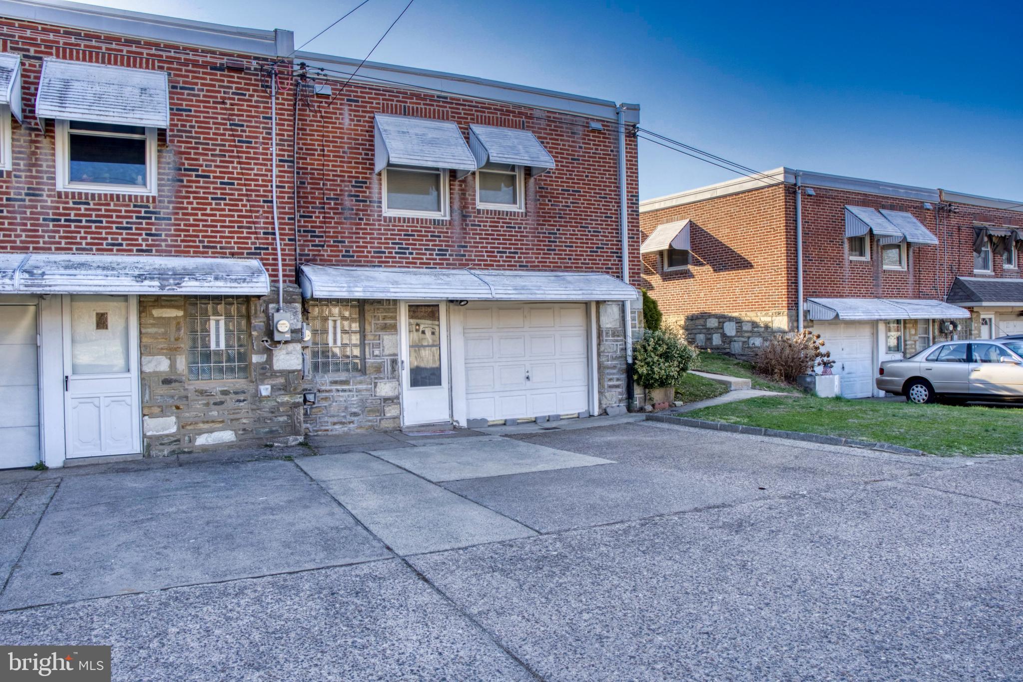 LEXINGTON PARK - Residential