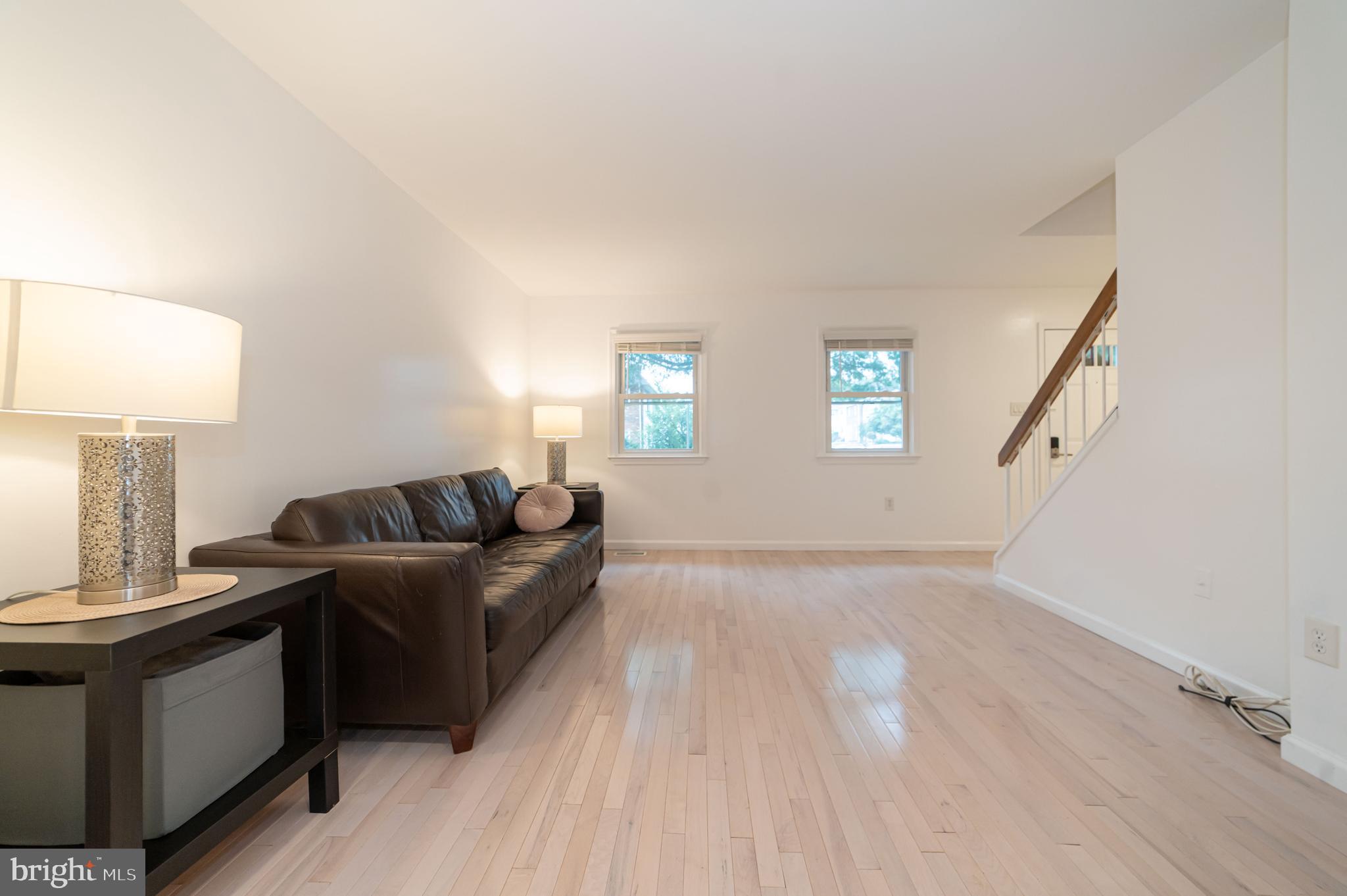 CIRCLE WOODS - Residential