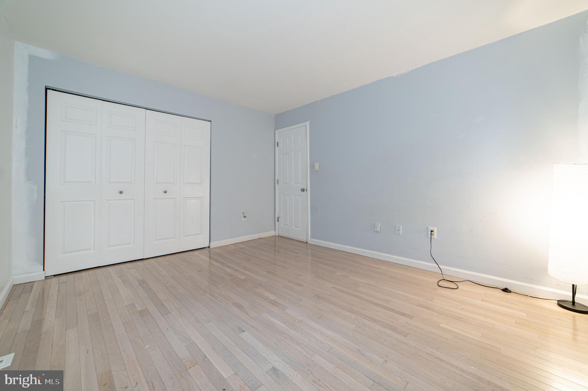 CIRCLE WOODS - Residential