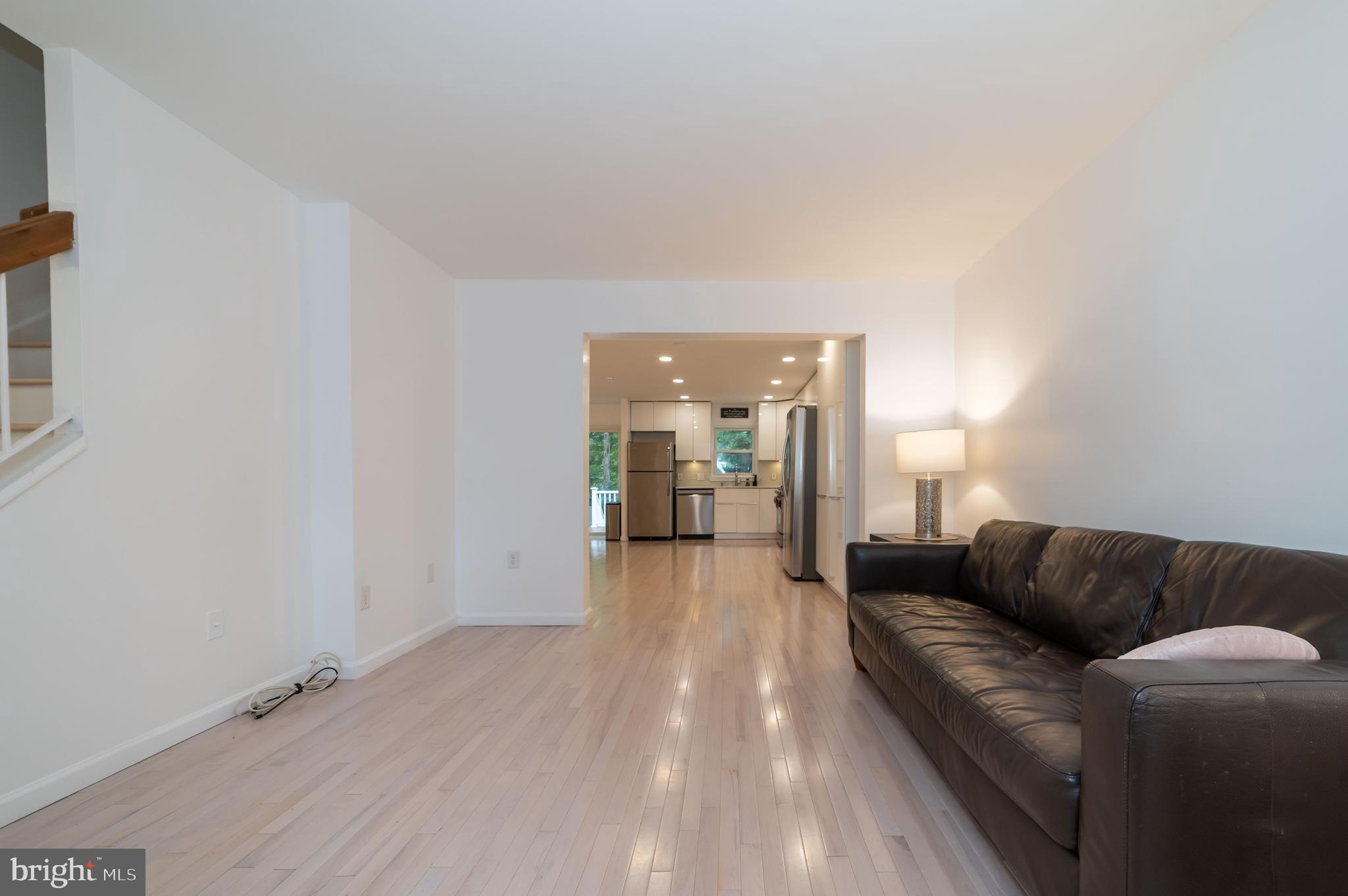 CIRCLE WOODS - Residential